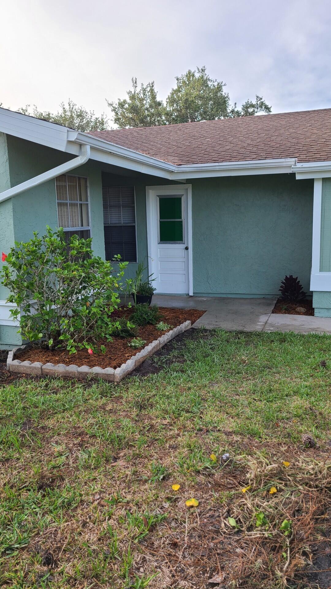 SOUTH PORT ST LUCIE UNIT 17 - Residential