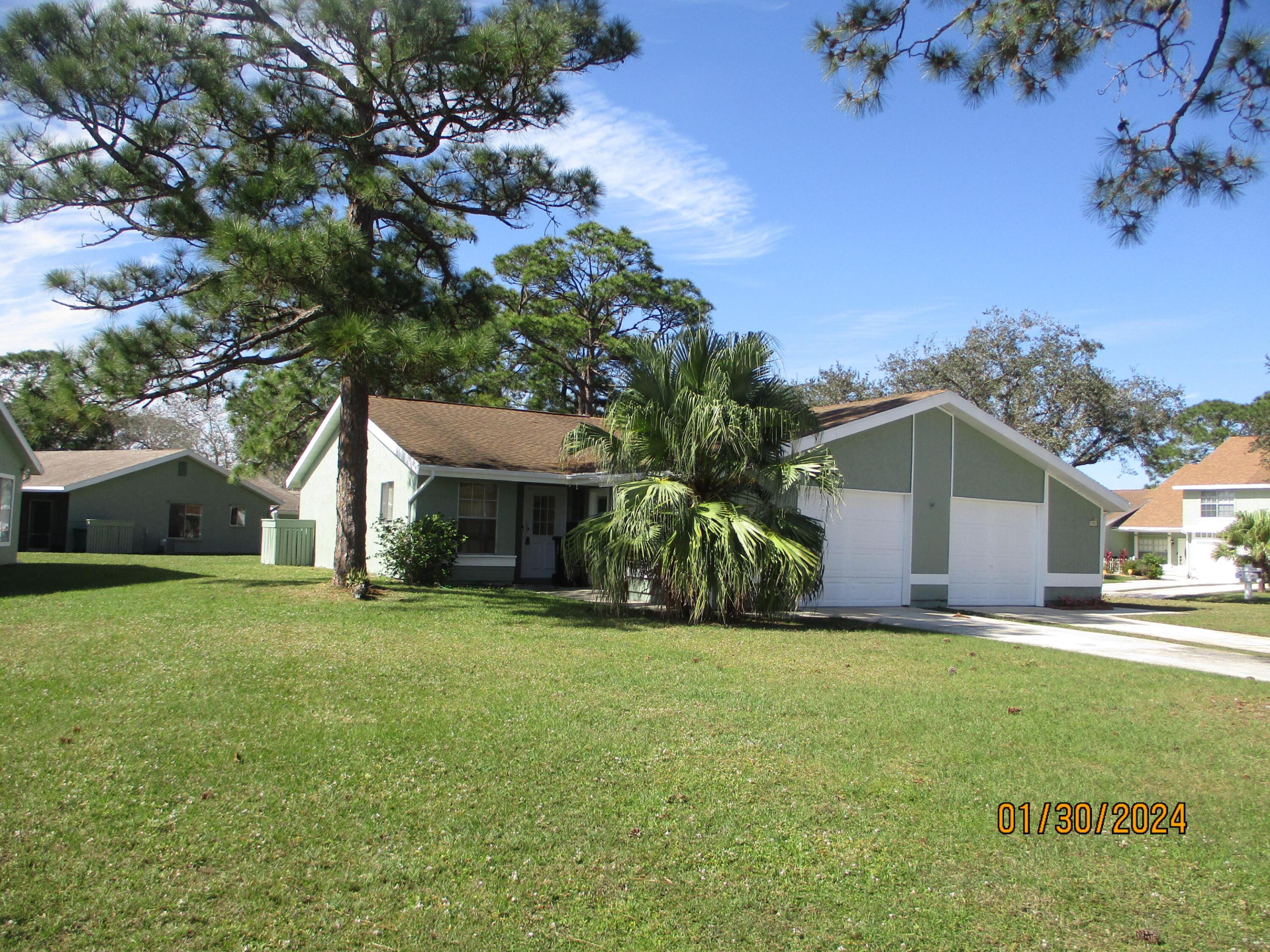 SOUTH PORT ST LUCIE UNIT 17 - Residential
