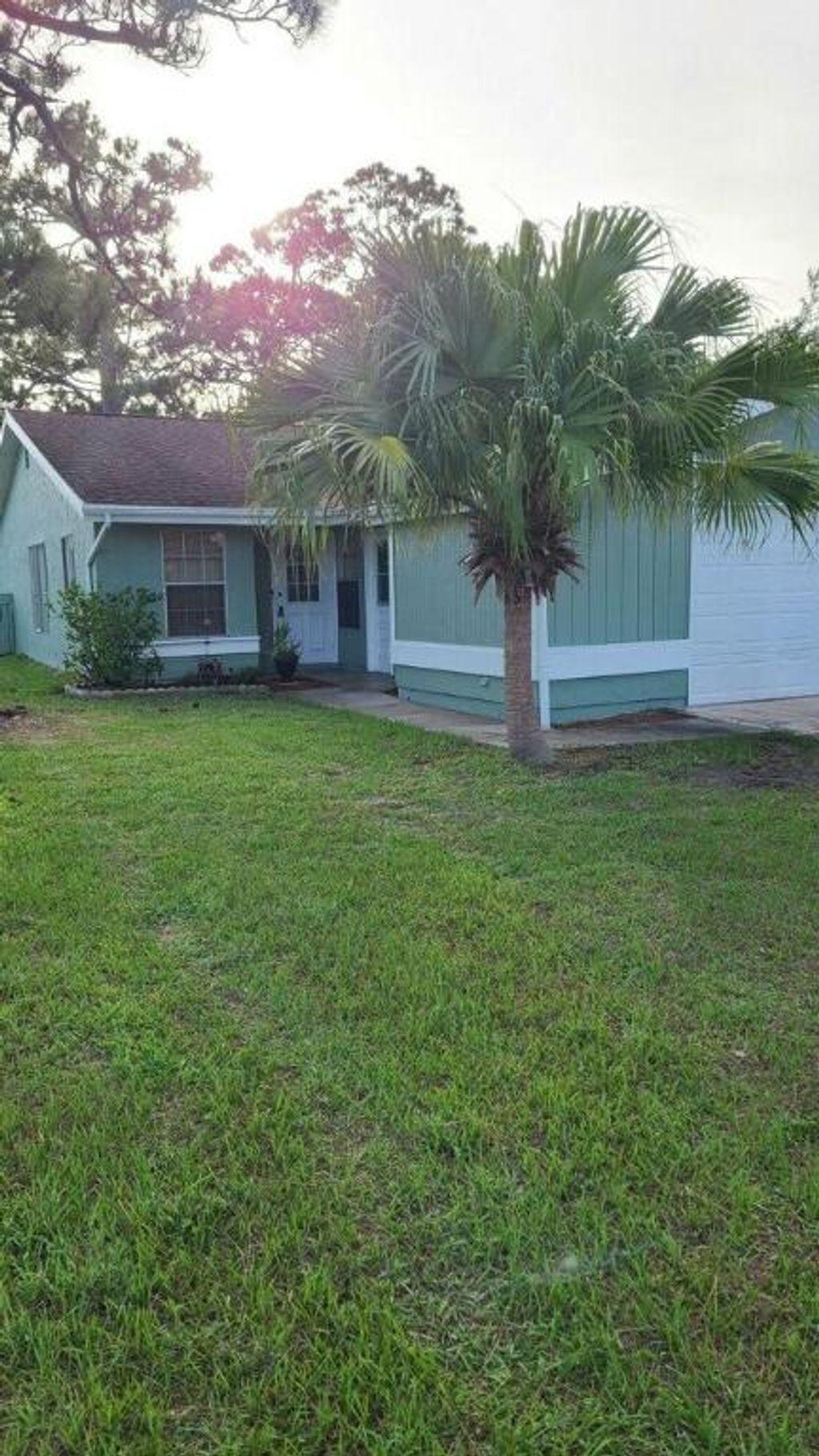 Photo of 1720 SE Linpark Court, Port Saint Lucie, FL 34952 (MLS # R10958405)