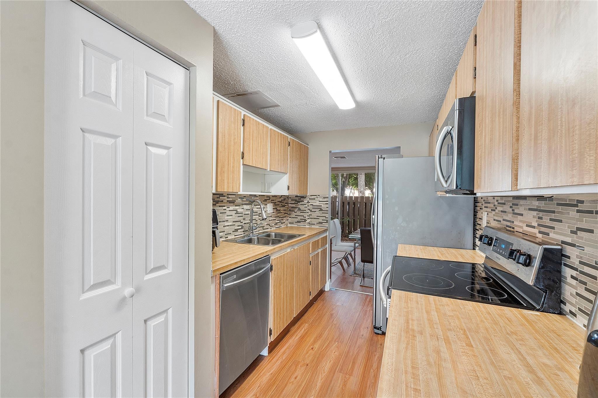 845 NW 80th Terrace 6