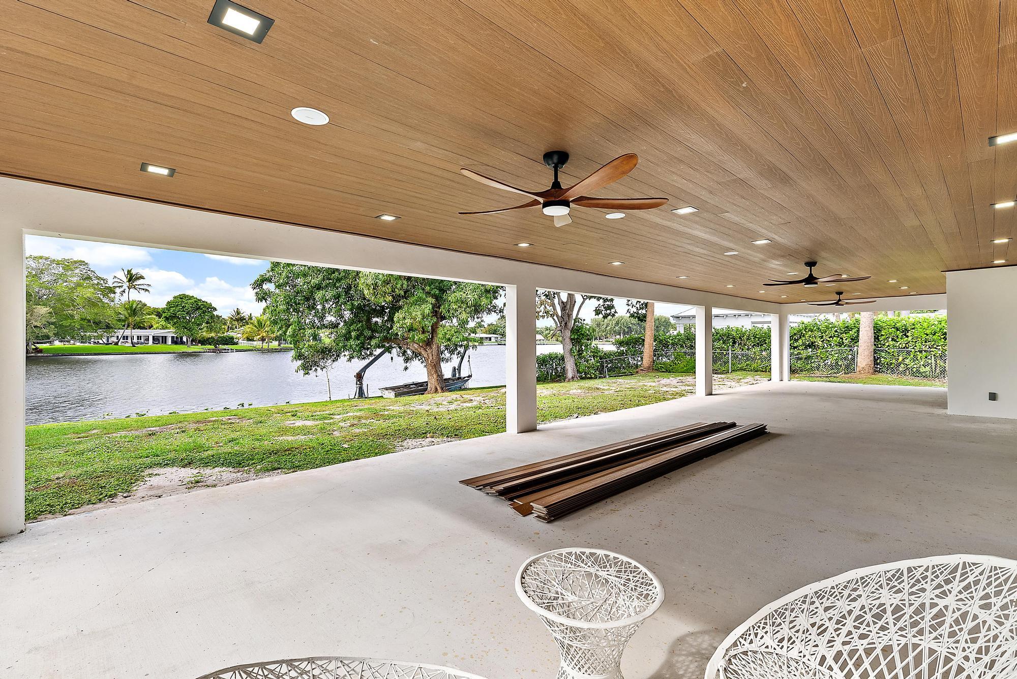 LAKE CLARKE ISLE 2 - Residential