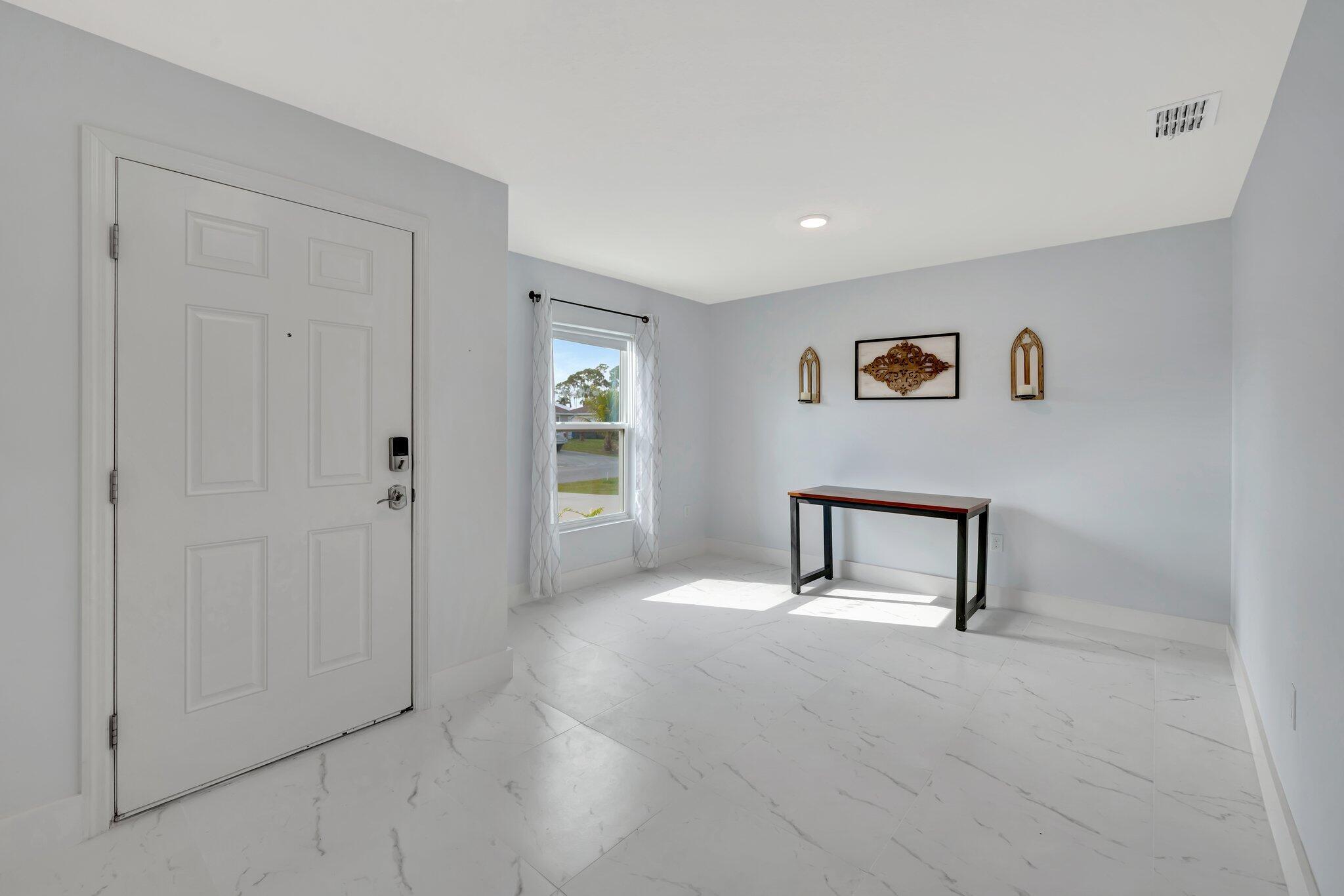 PORT ST LUCIE SECTION 7 - Residential Lease