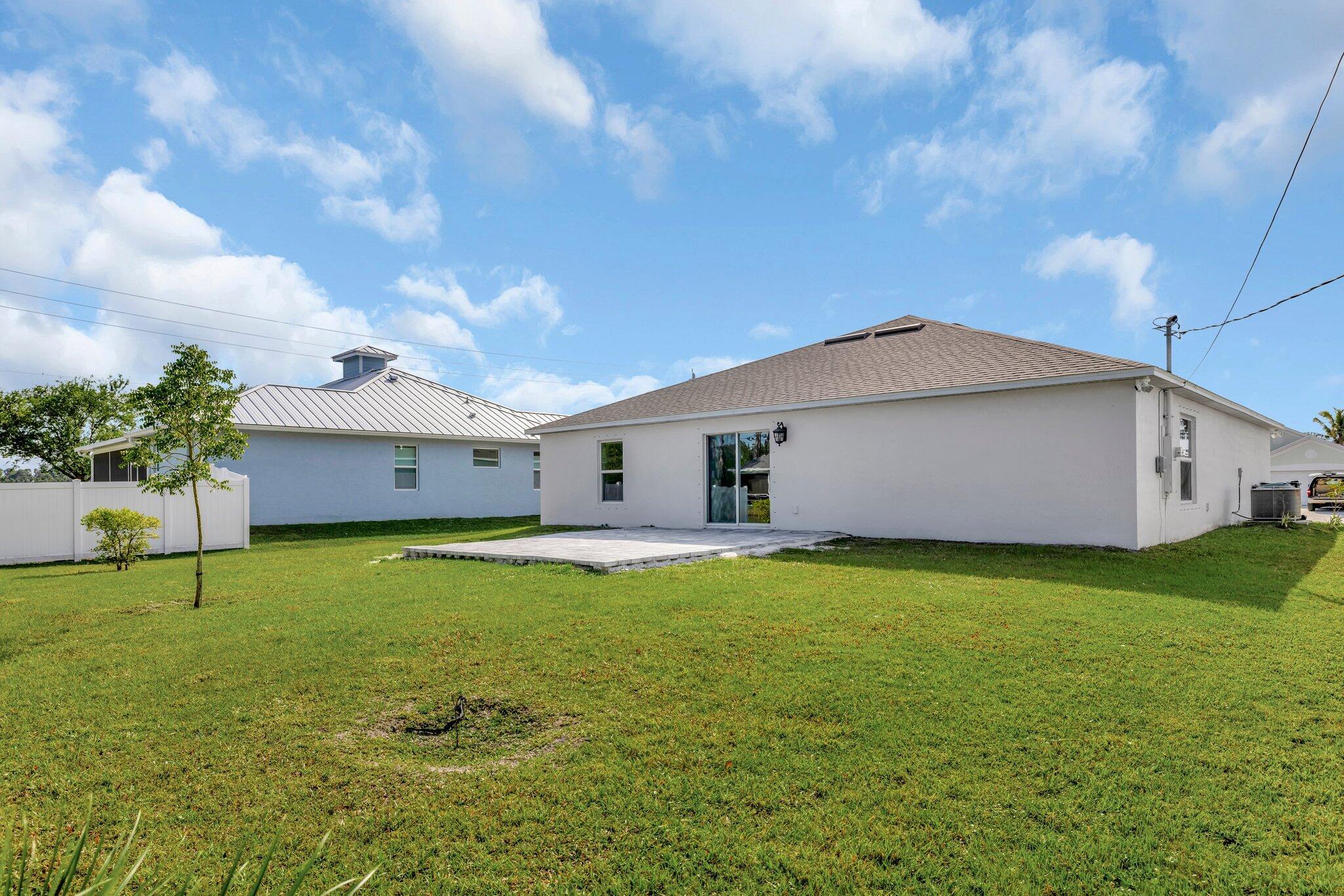 PORT ST LUCIE SECTION 7 - Residential Lease