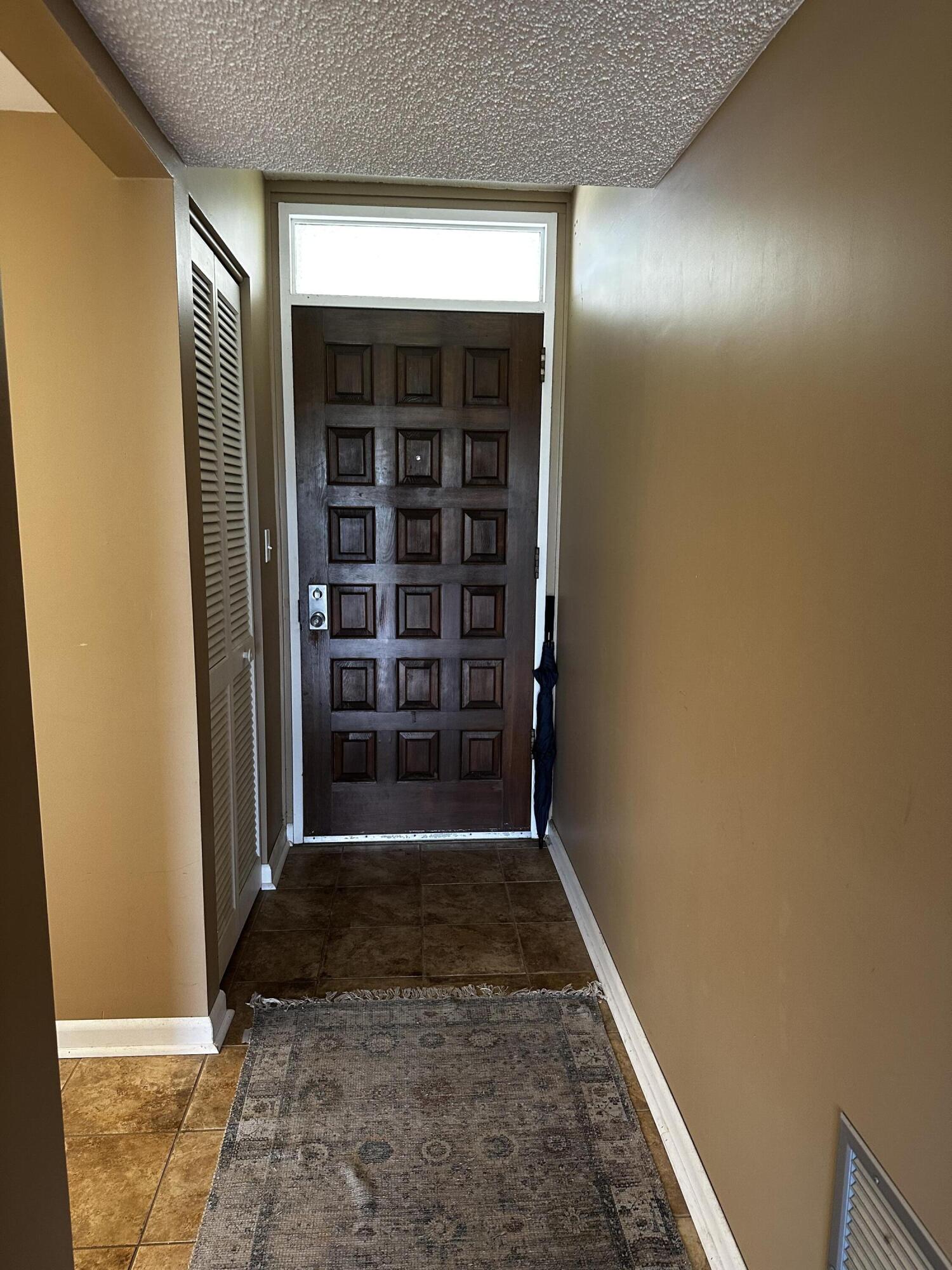 LANDS OF THE PRESIDENT CONDO 8 - Residential