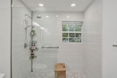 Tiny photo for 5000 NW 81st Avenue, Coral Springs, FL 33067 (MLS # B26087563)