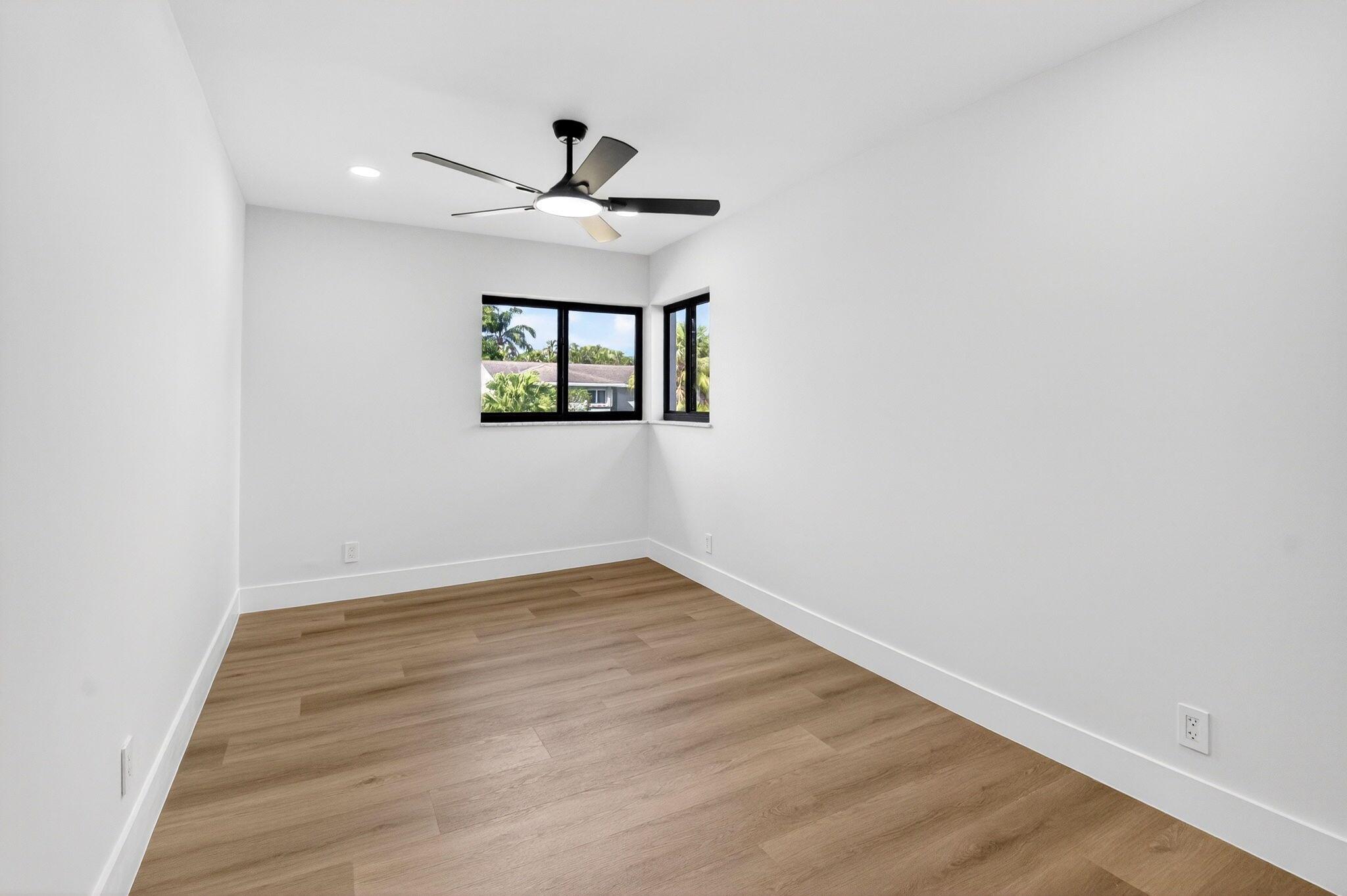 BOCA TRAILS 1 - Residential