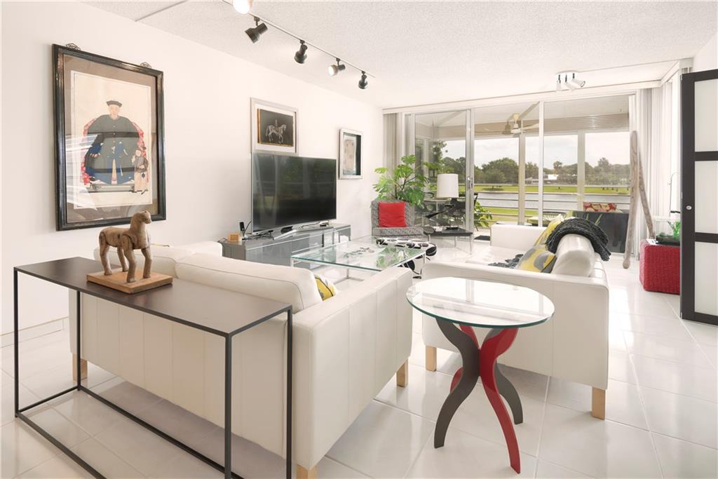 Palm Aire - Residential