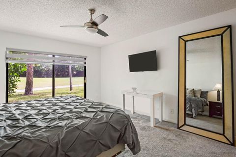 Tiny photo for 5338 S Fountains Dr Drive S, Lake Worth, FL 33467 (MLS # B26015758)