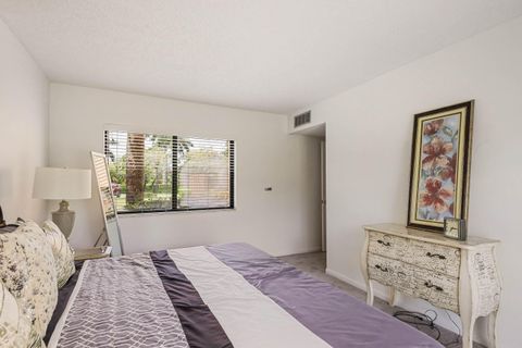 Tiny photo for 5338 S Fountains Dr Drive S, Lake Worth, FL 33467 (MLS # B26015758)