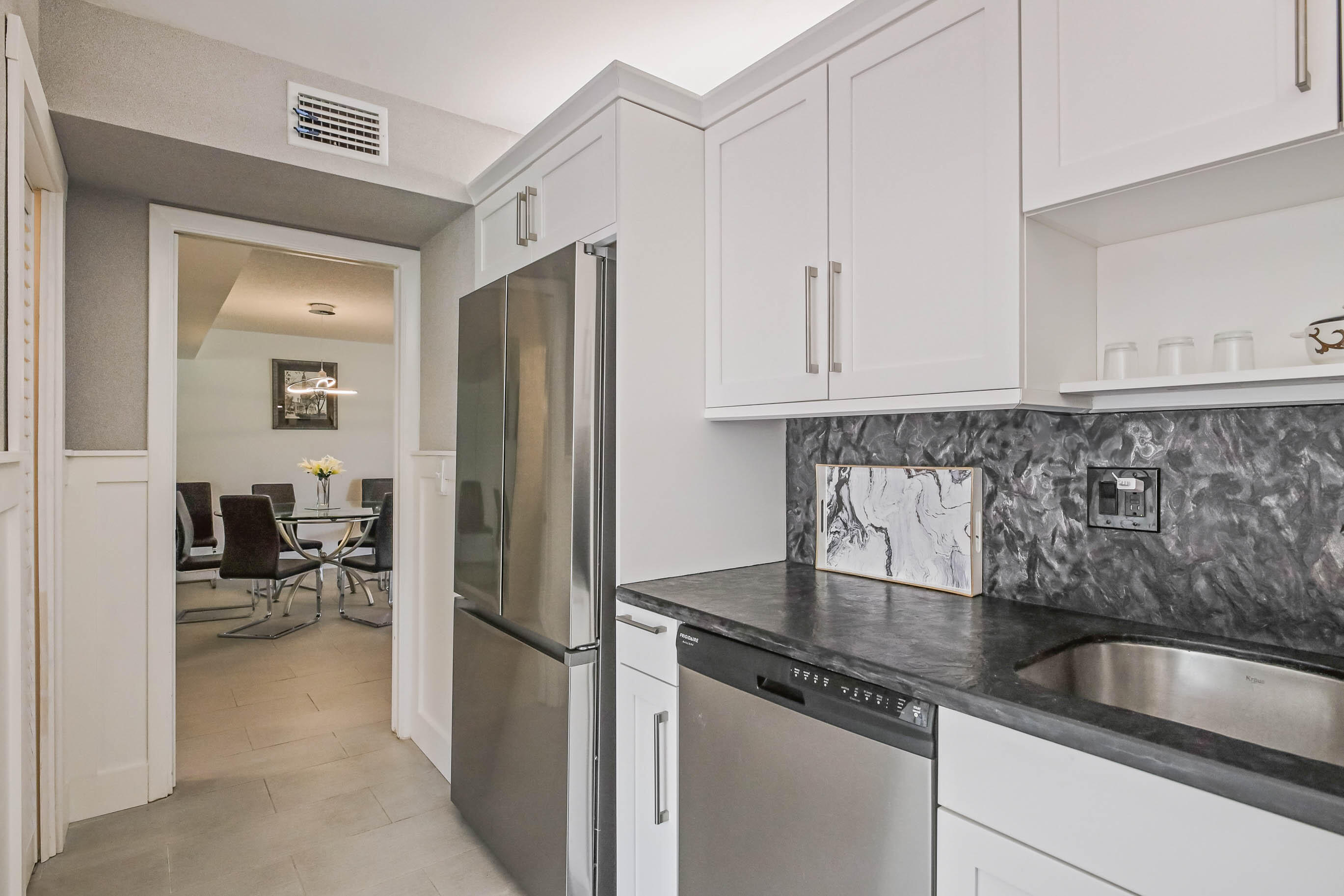 FOUNTAINS SOUTH CONDO 2 - Residential