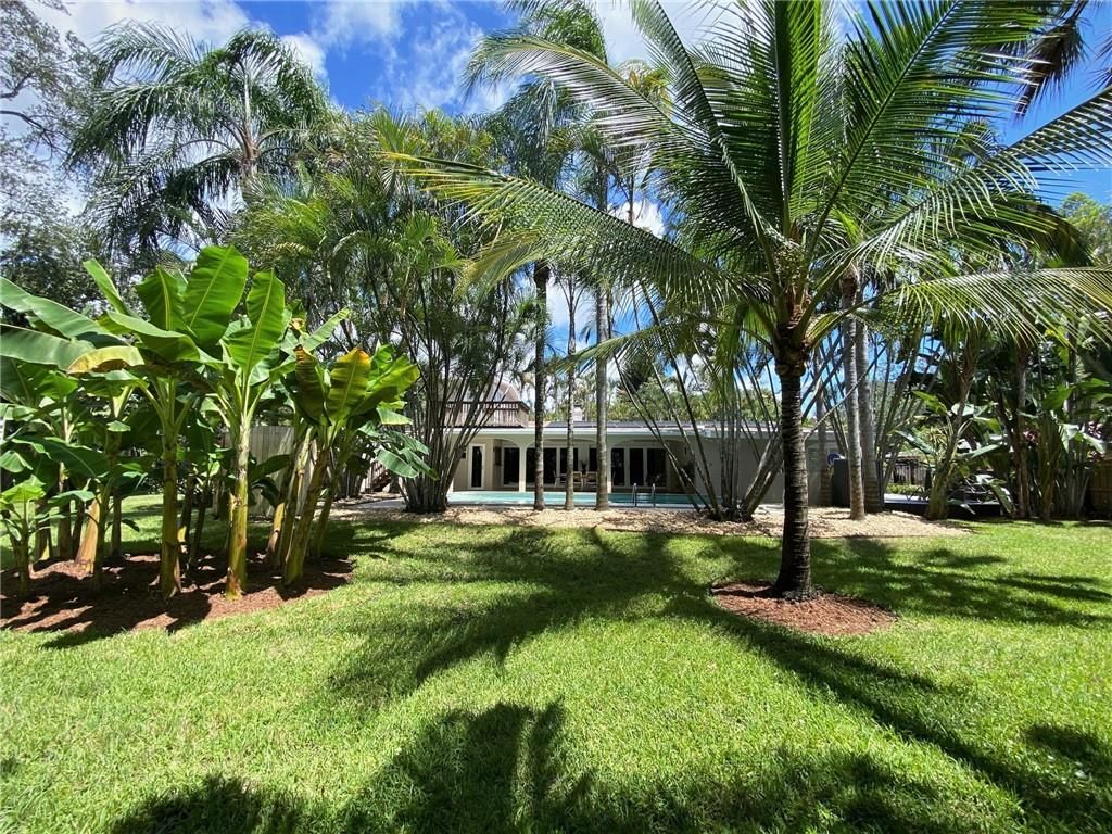 Photo of 1622 SW 25th St St, Fort Lauderdale, FL 33315 (MLS # F10345624)