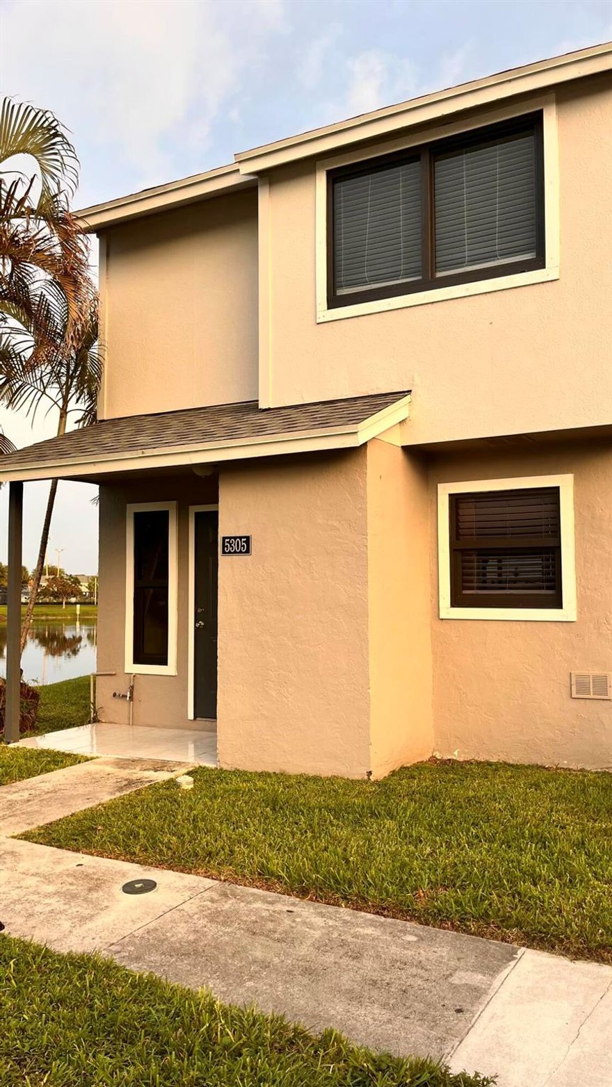 Prime location close to everything! This spacious 3-bedroom, 2.5-bathroom home features an inviting covered porch and plenty of living space. very easy to rent. please call for requirements.