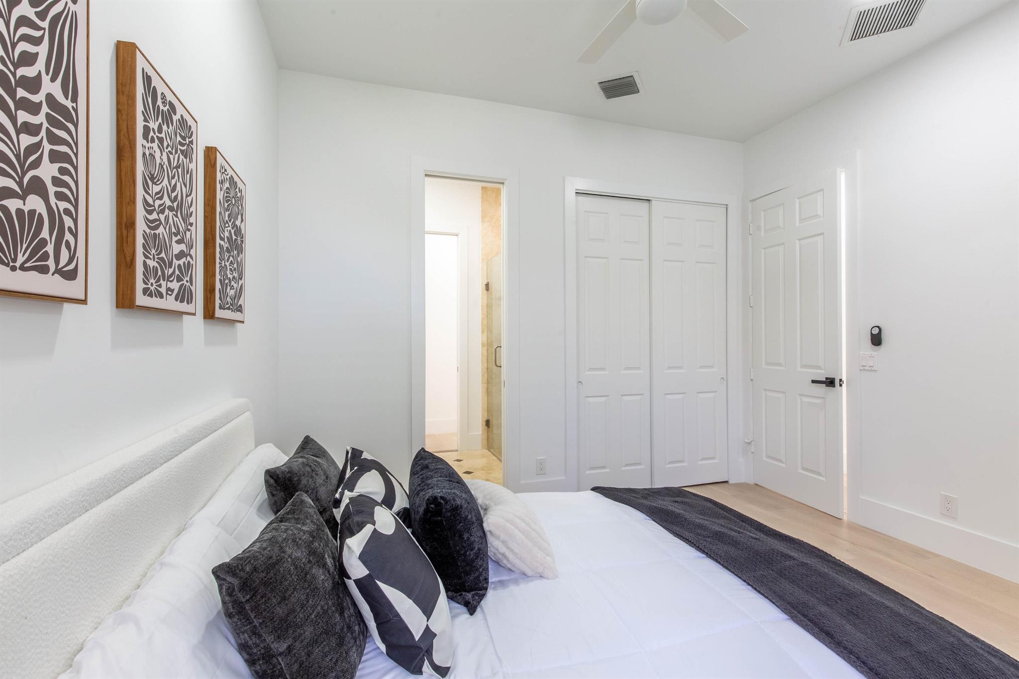 EAGLES LANDING OF P B POL - Residential Lease