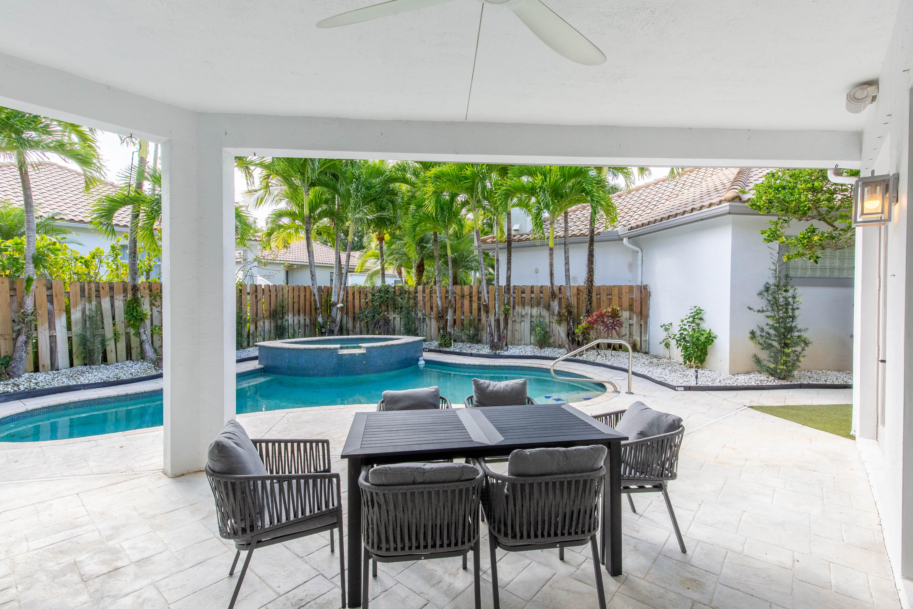 EAGLES LANDING OF P B POL - Residential Lease