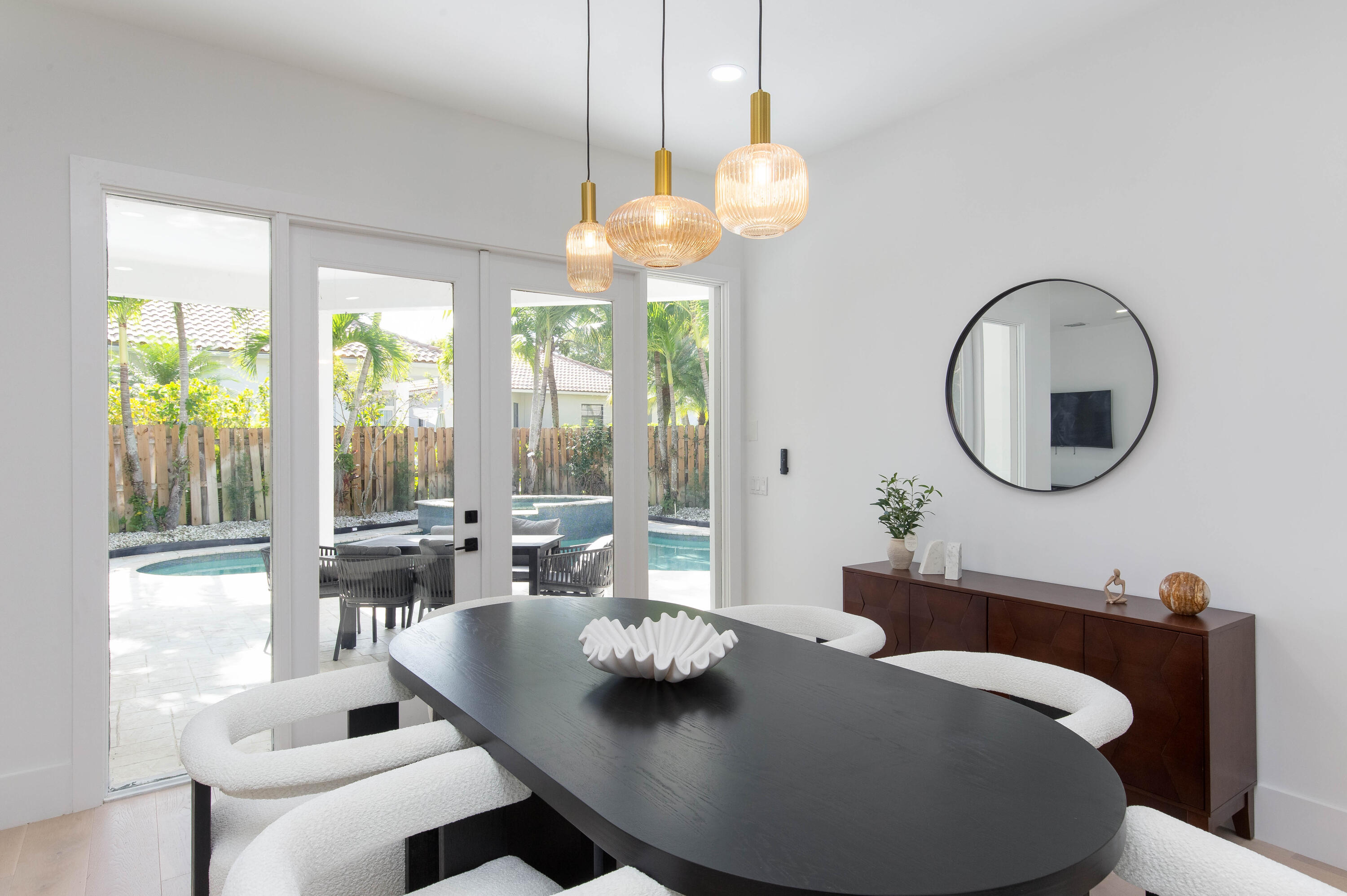 EAGLES LANDING OF P B POL - Residential Lease