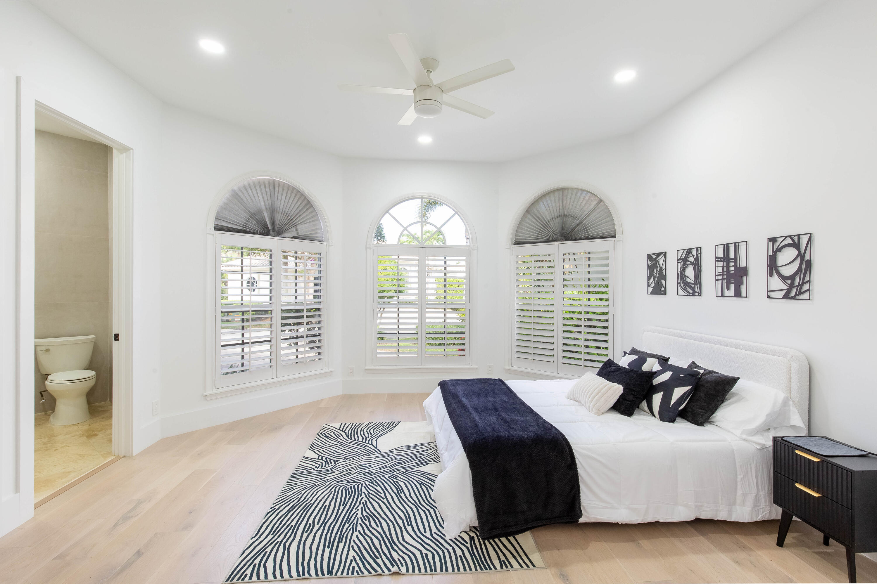 EAGLES LANDING OF P B POL - Residential Lease