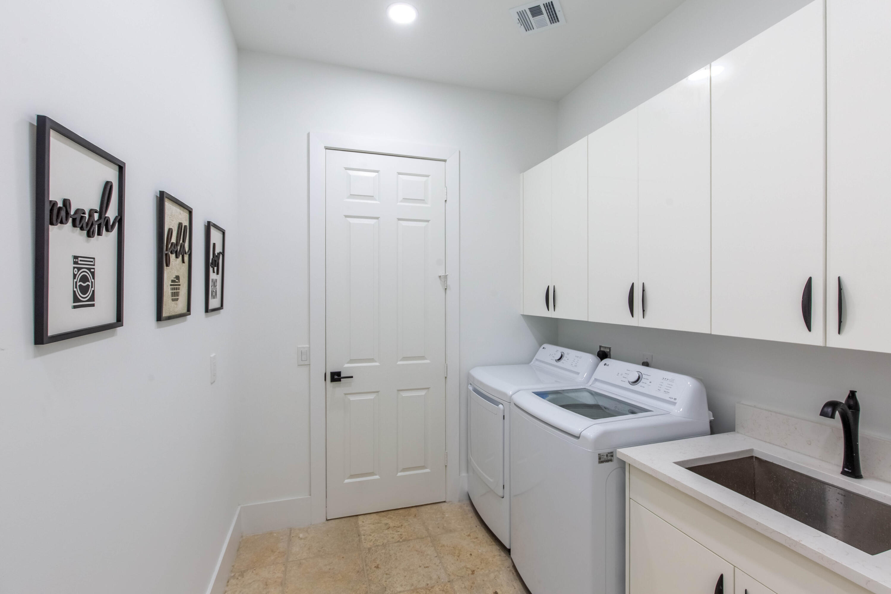 EAGLES LANDING OF P B POL - Residential Lease