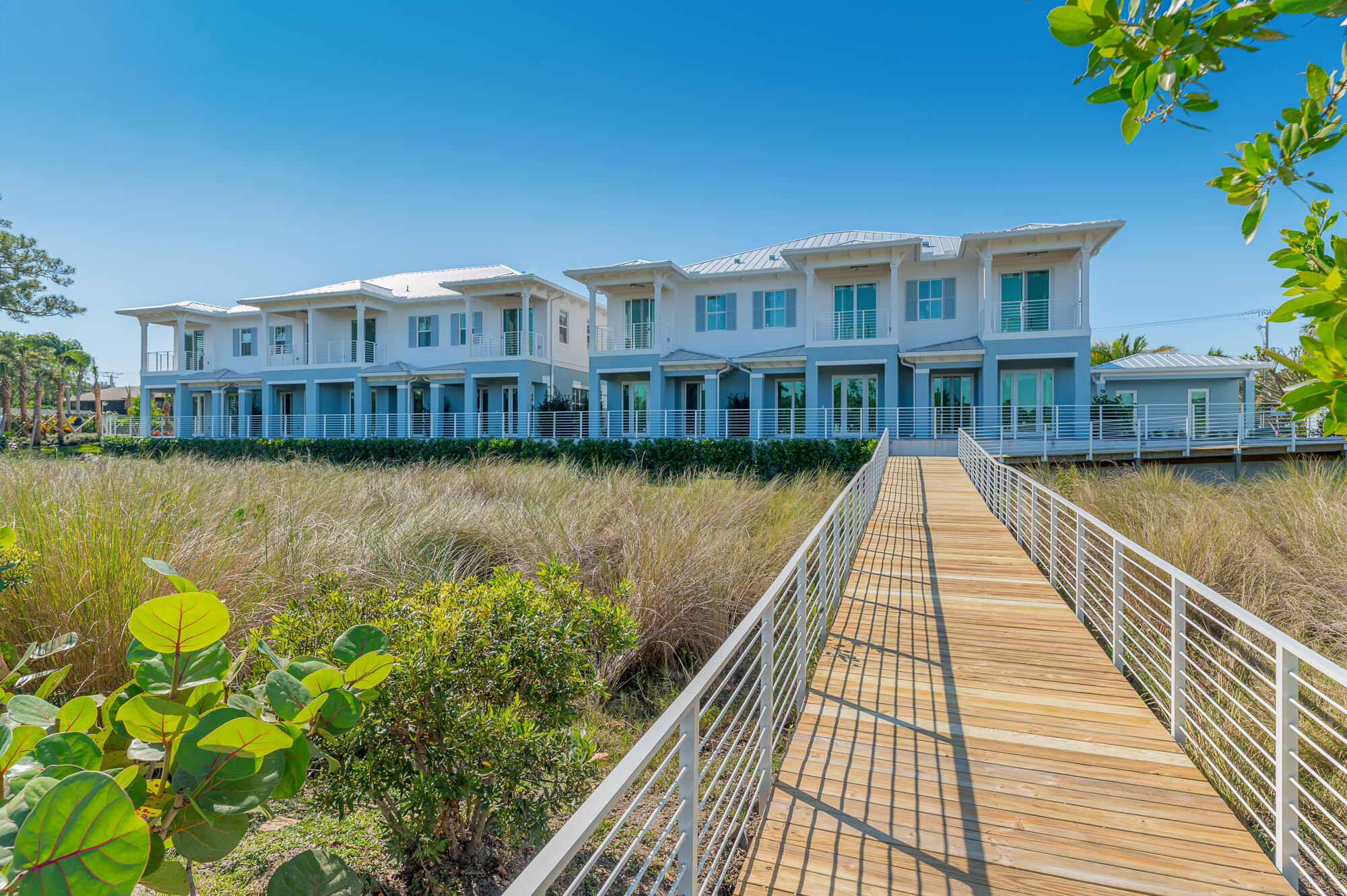 MANATEE ISLES - Residential