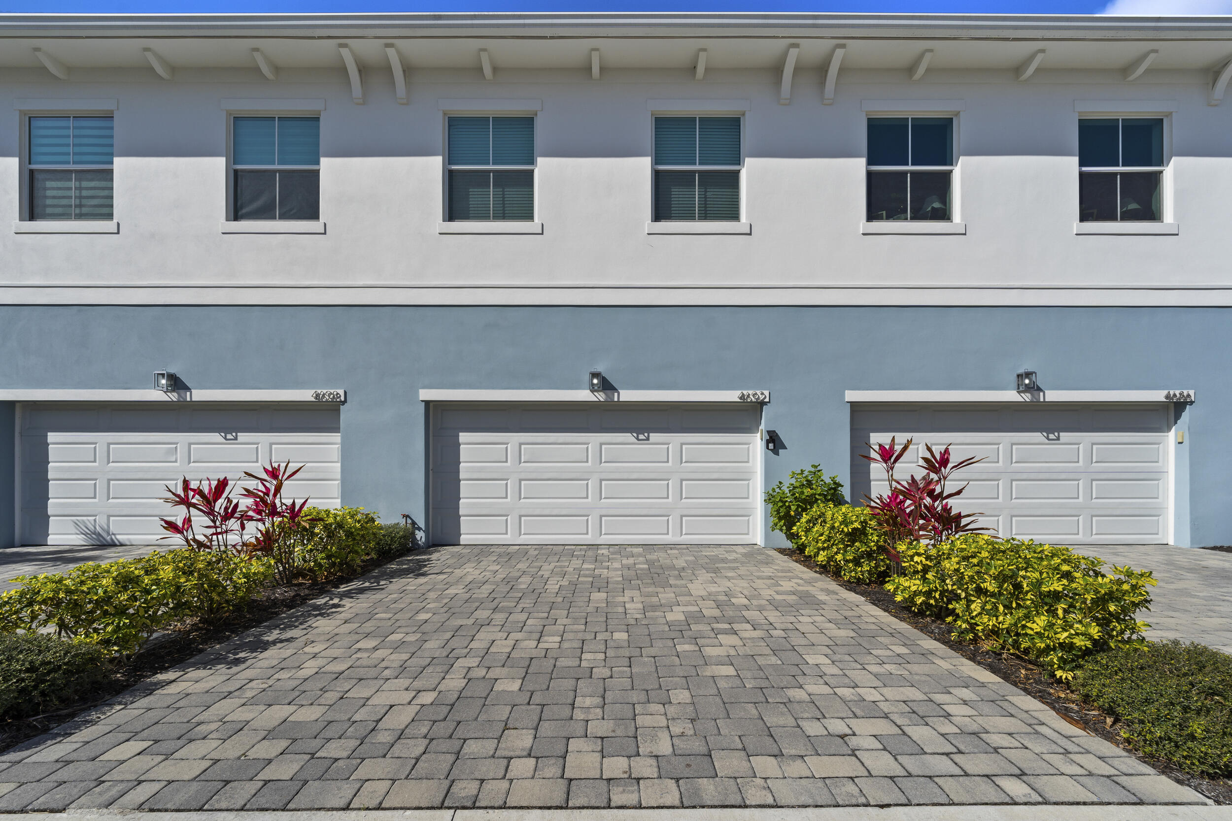 MANATEE ISLES - Residential