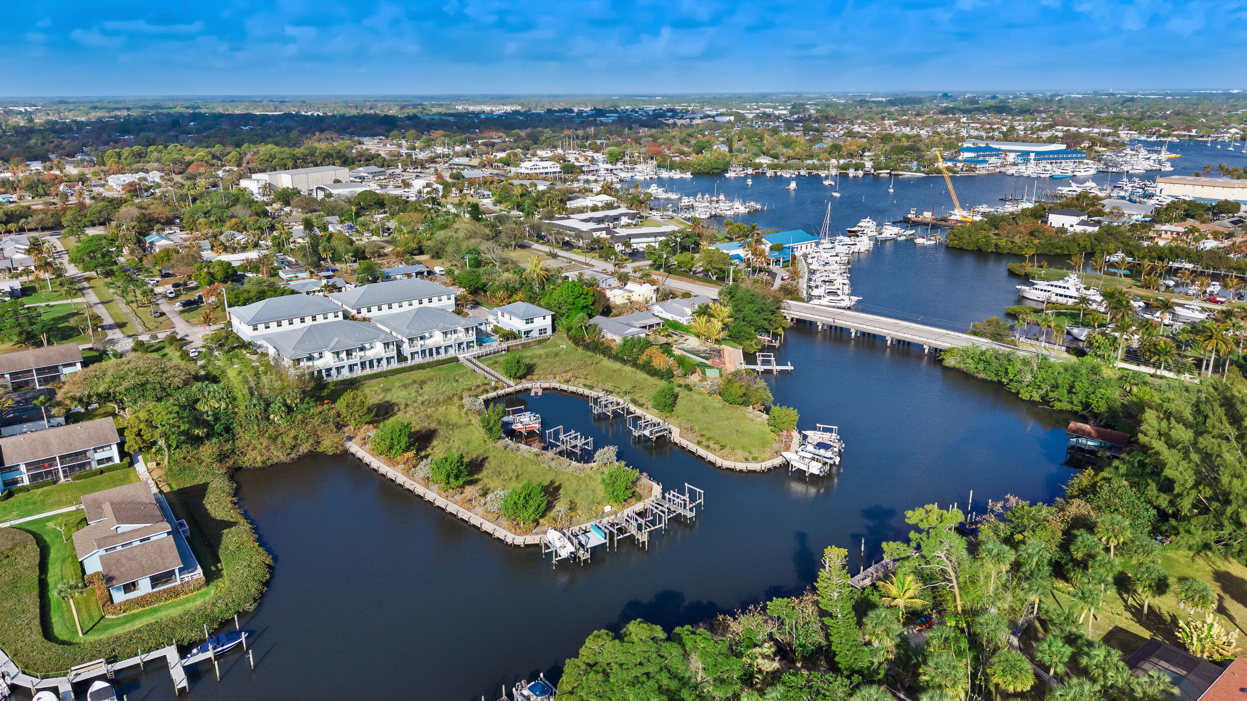 MANATEE ISLES - Residential