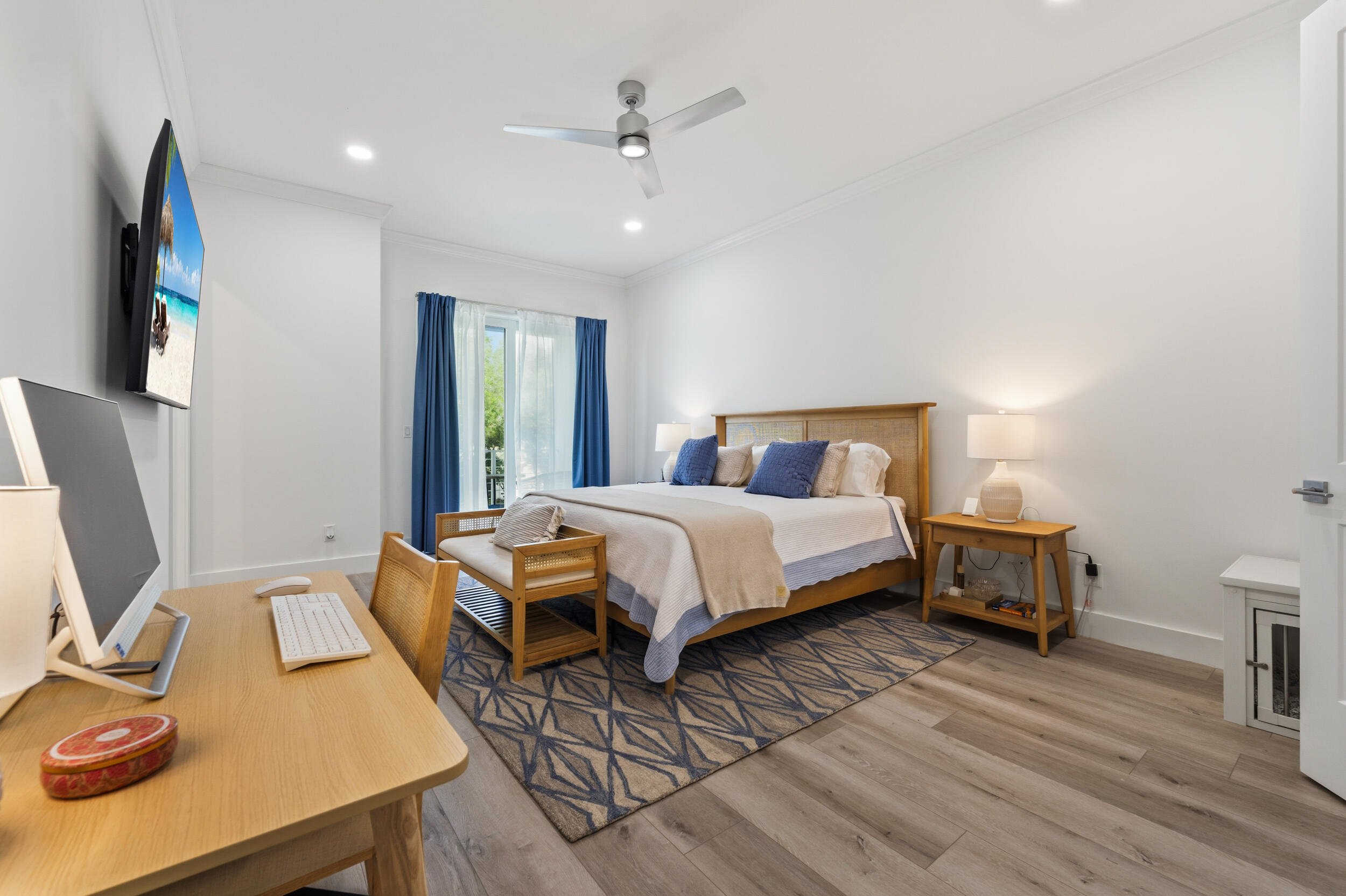 MANATEE ISLES - Residential