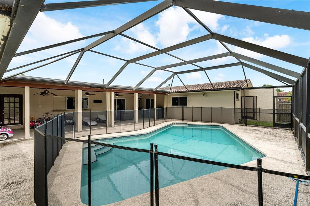 HOLLYWOOD HILLS NORTH SEC - Residential