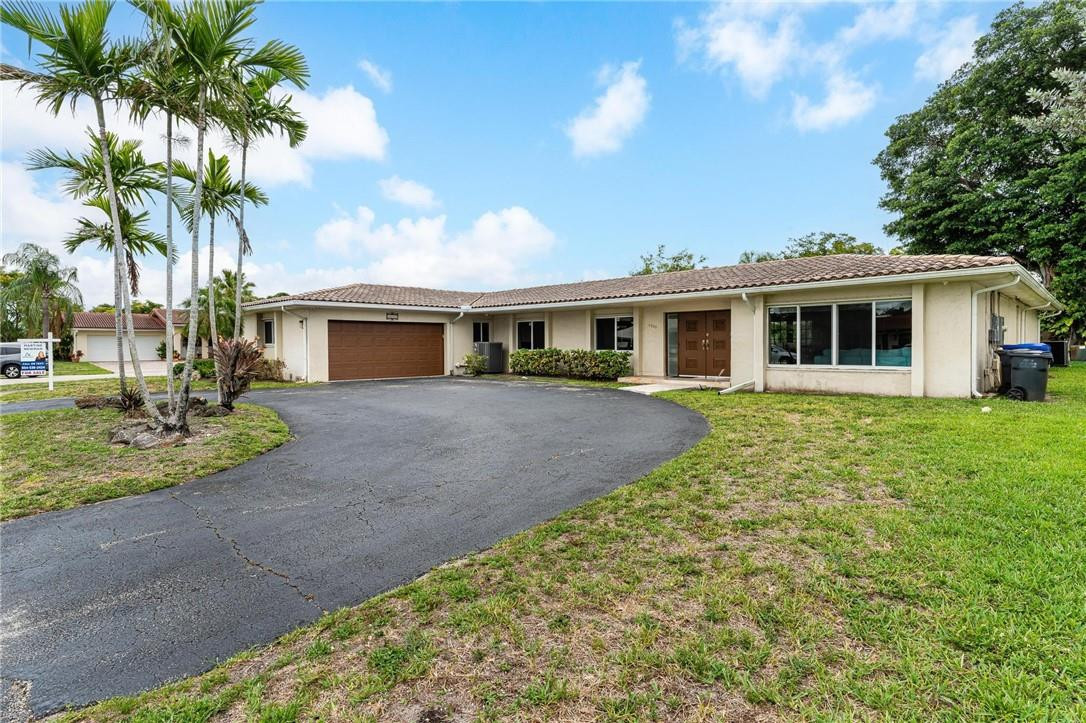 HOLLYWOOD HILLS NORTH SEC - Residential