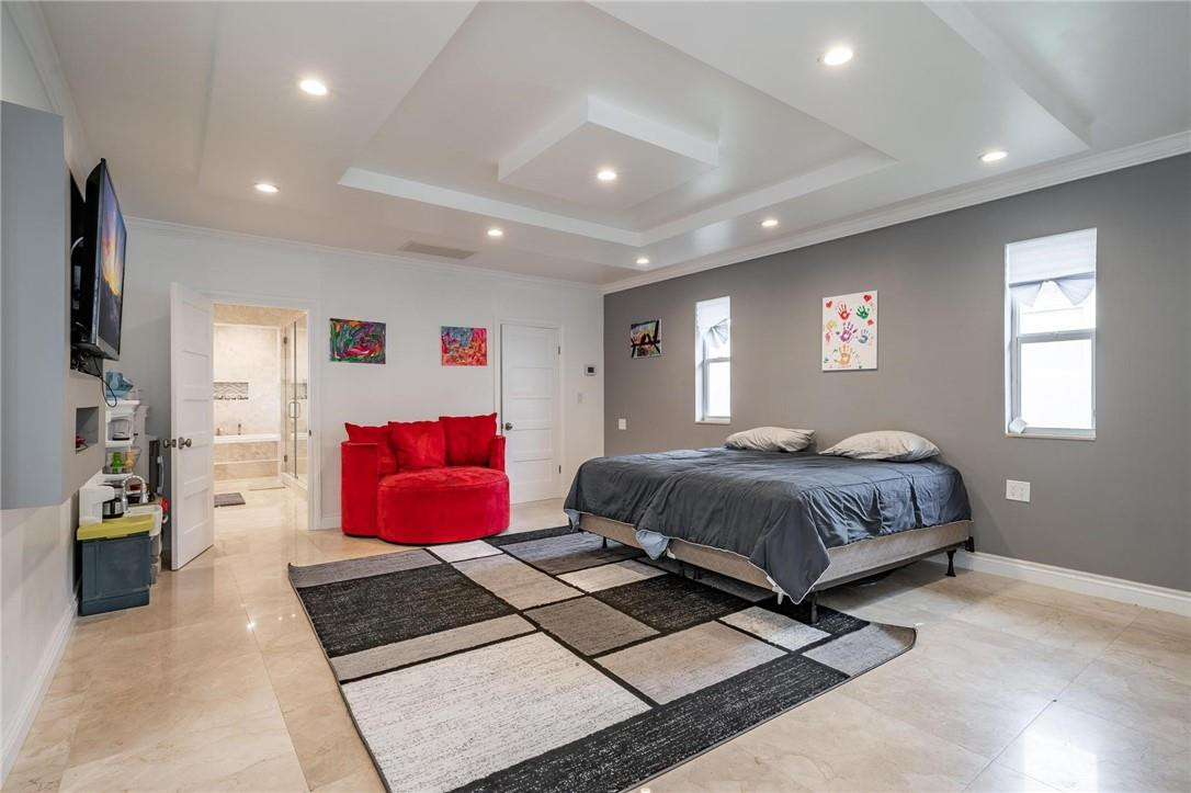 HOLLYWOOD HILLS NORTH SEC - Residential