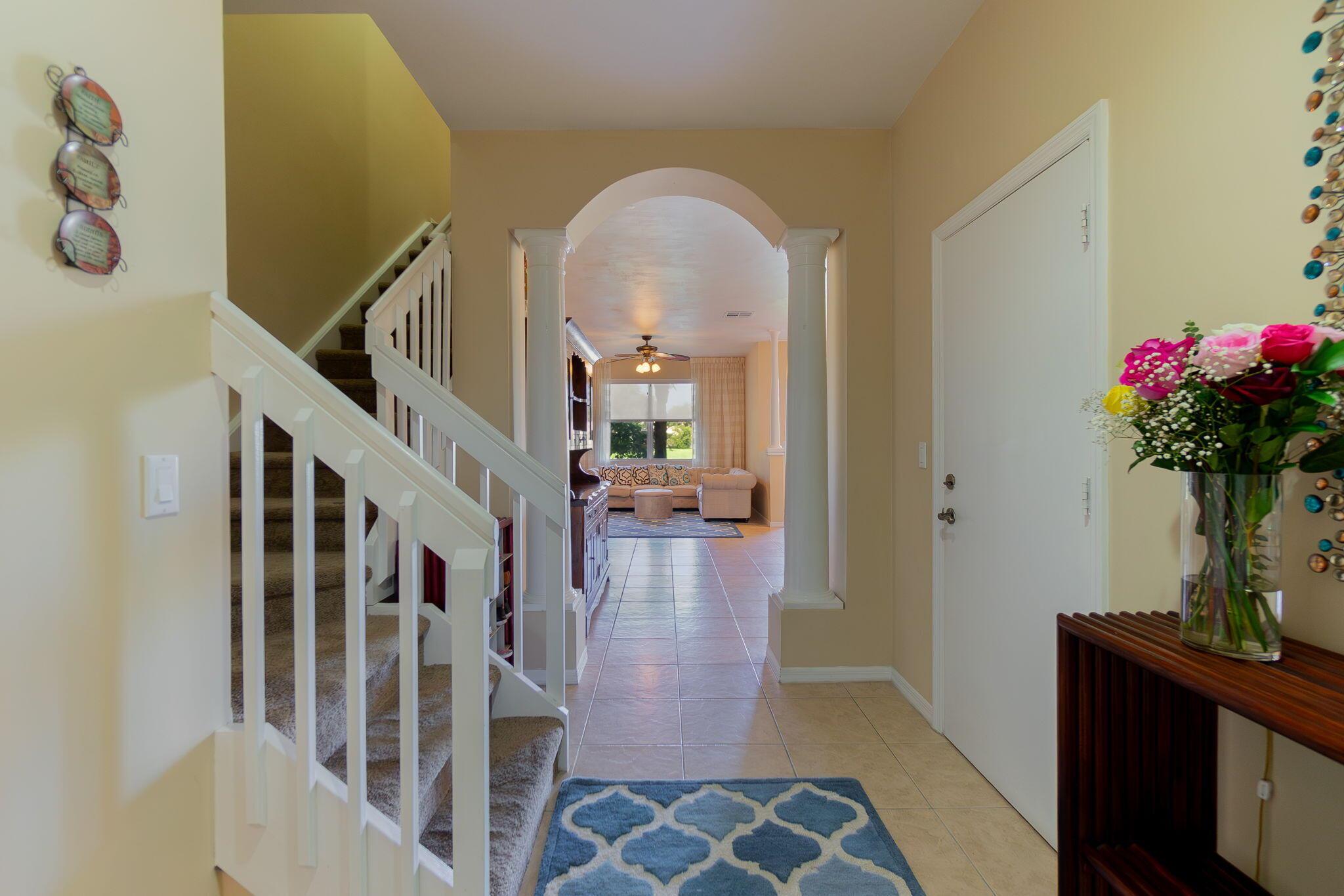 SEMINOLE ESTATES & TOWNHO - Residential Lease