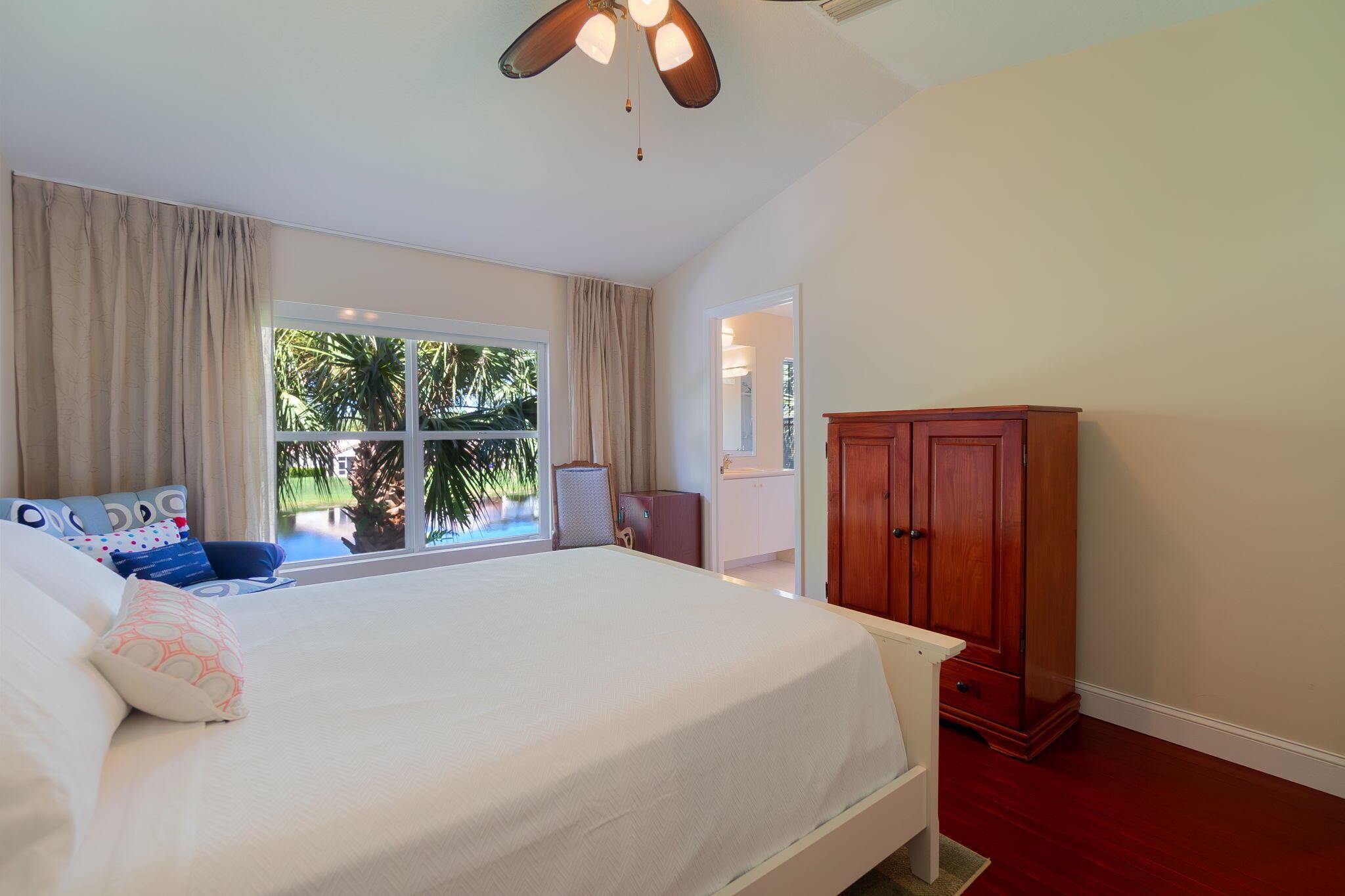 SEMINOLE ESTATES & TOWNHO - Residential Lease