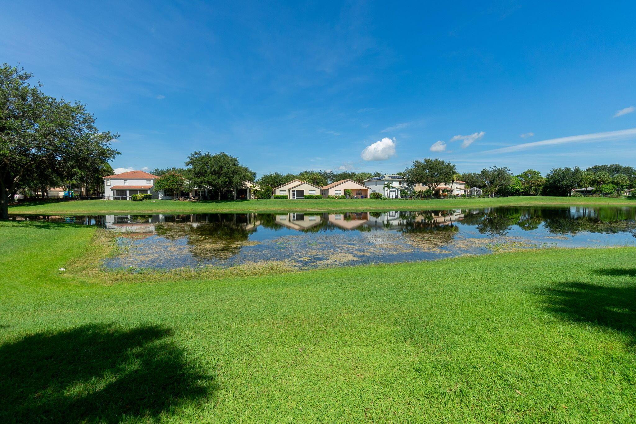 SEMINOLE ESTATES & TOWNHO - Residential Lease