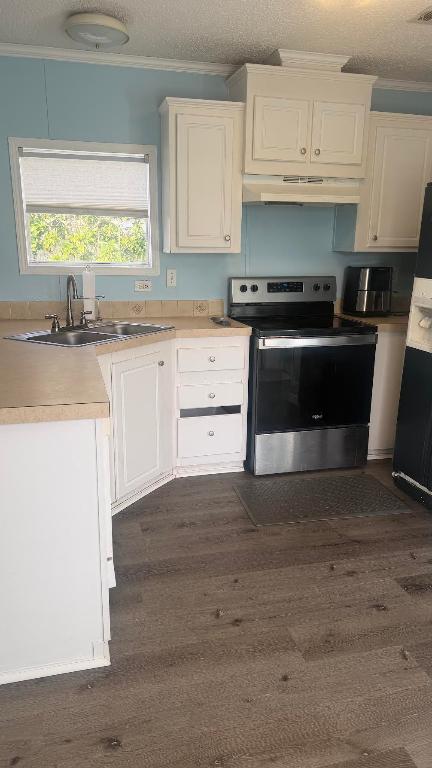 Holiday Plaza - Residential