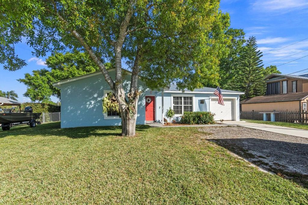 Photo of 3200 Daniels Street, Fort Pierce, FL 34981 (MLS # R10960179)