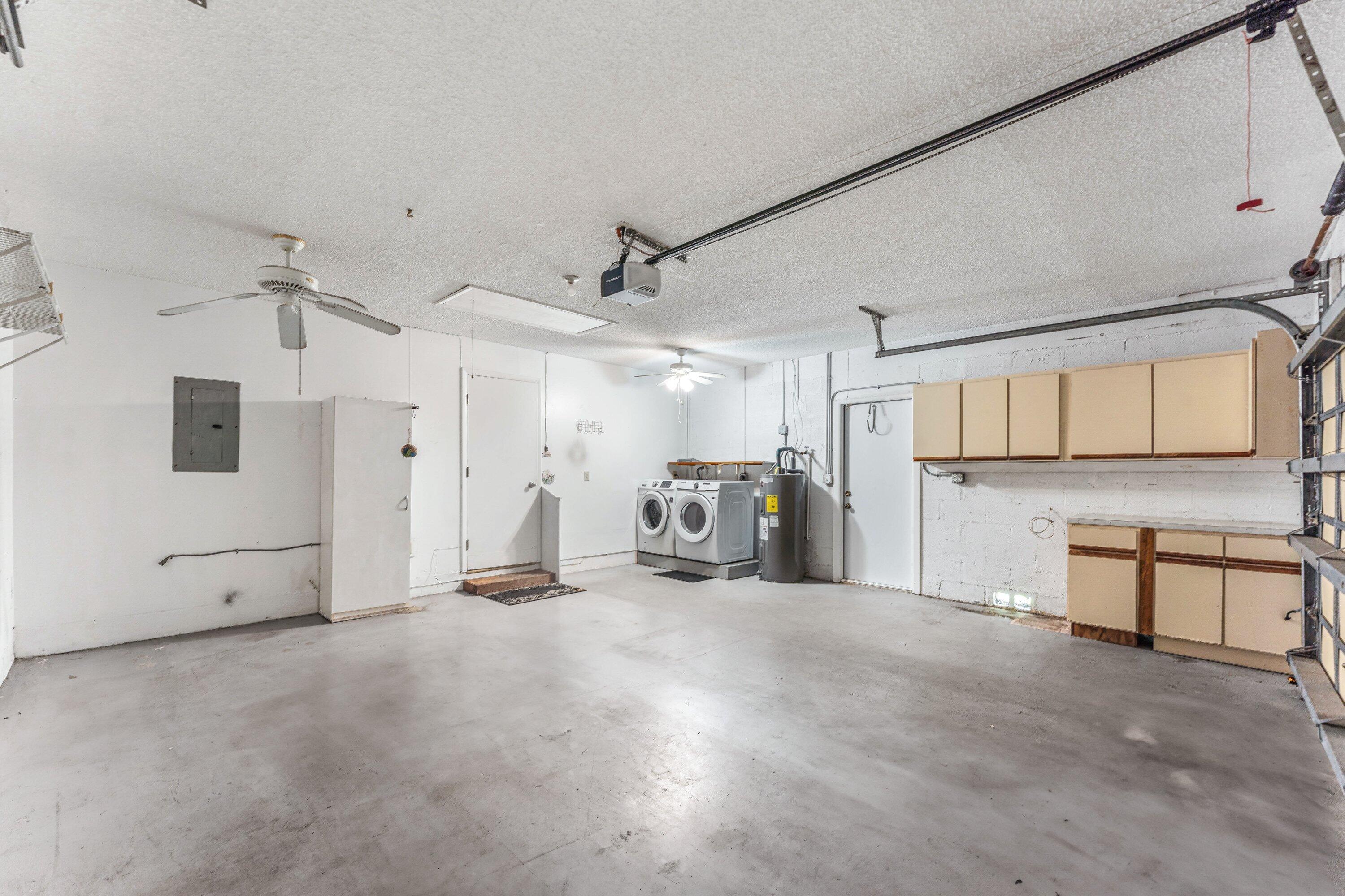 ORANGE TREE HOMES - Residential