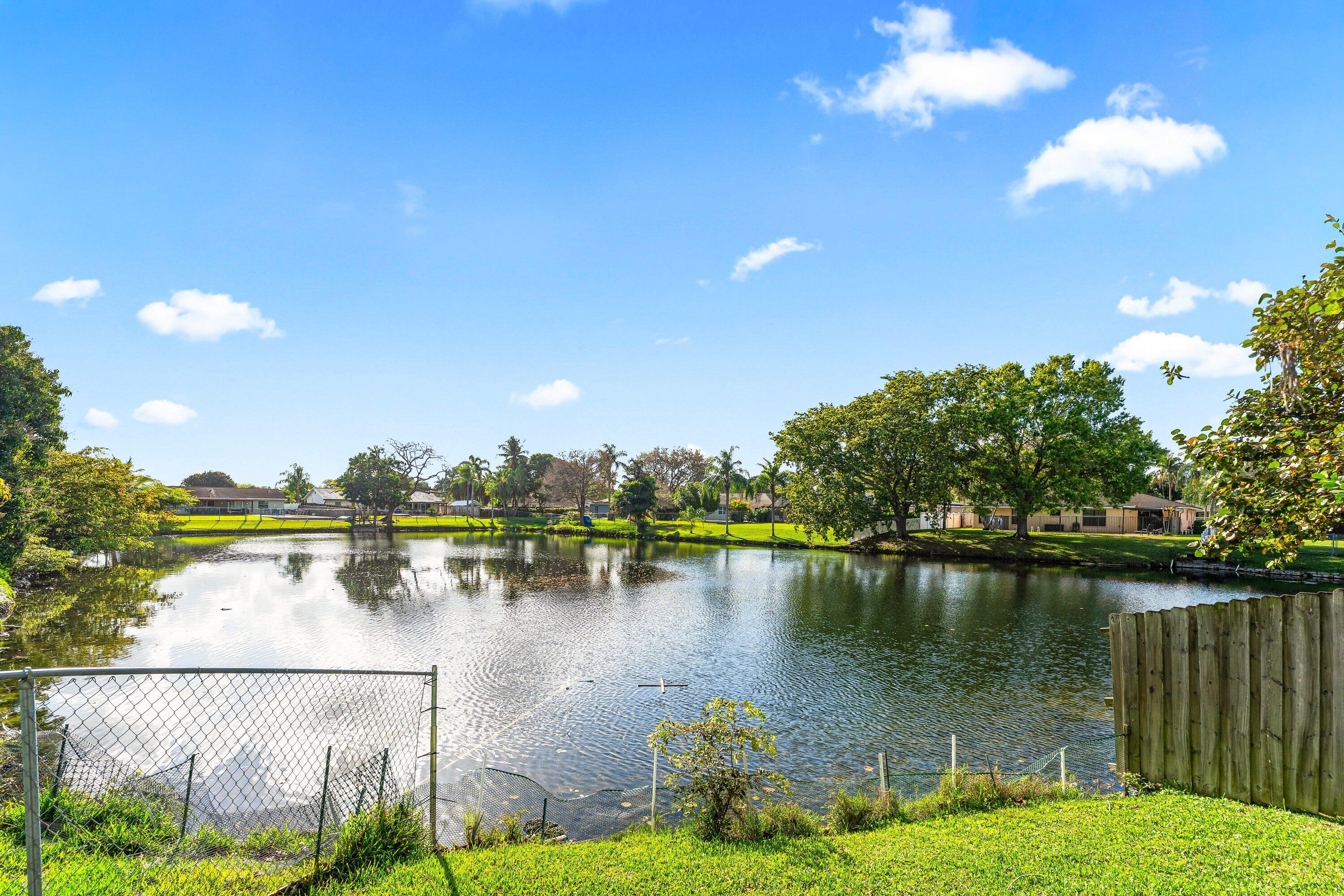 ORANGE TREE HOMES - Residential