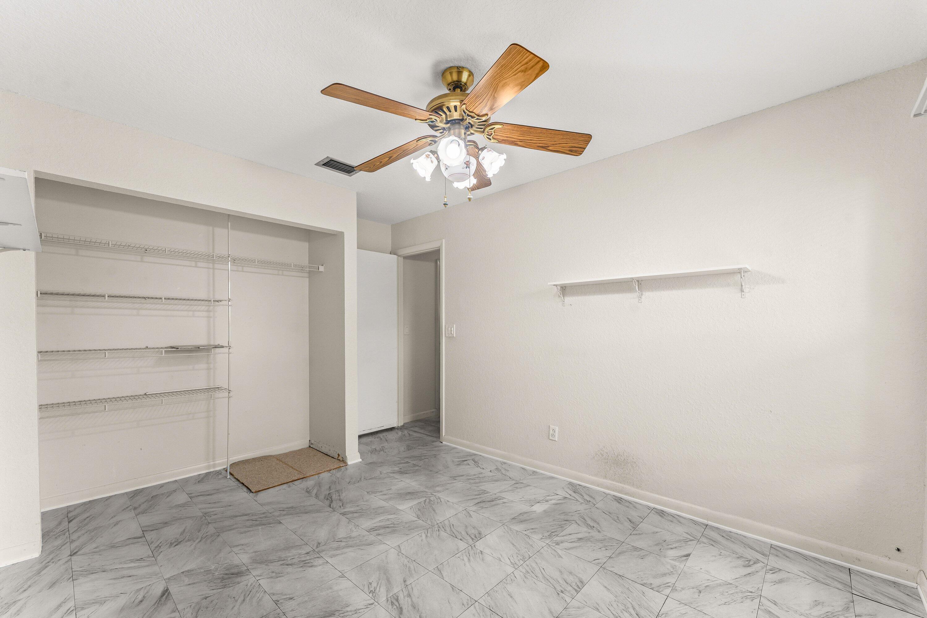 ORANGE TREE HOMES - Residential