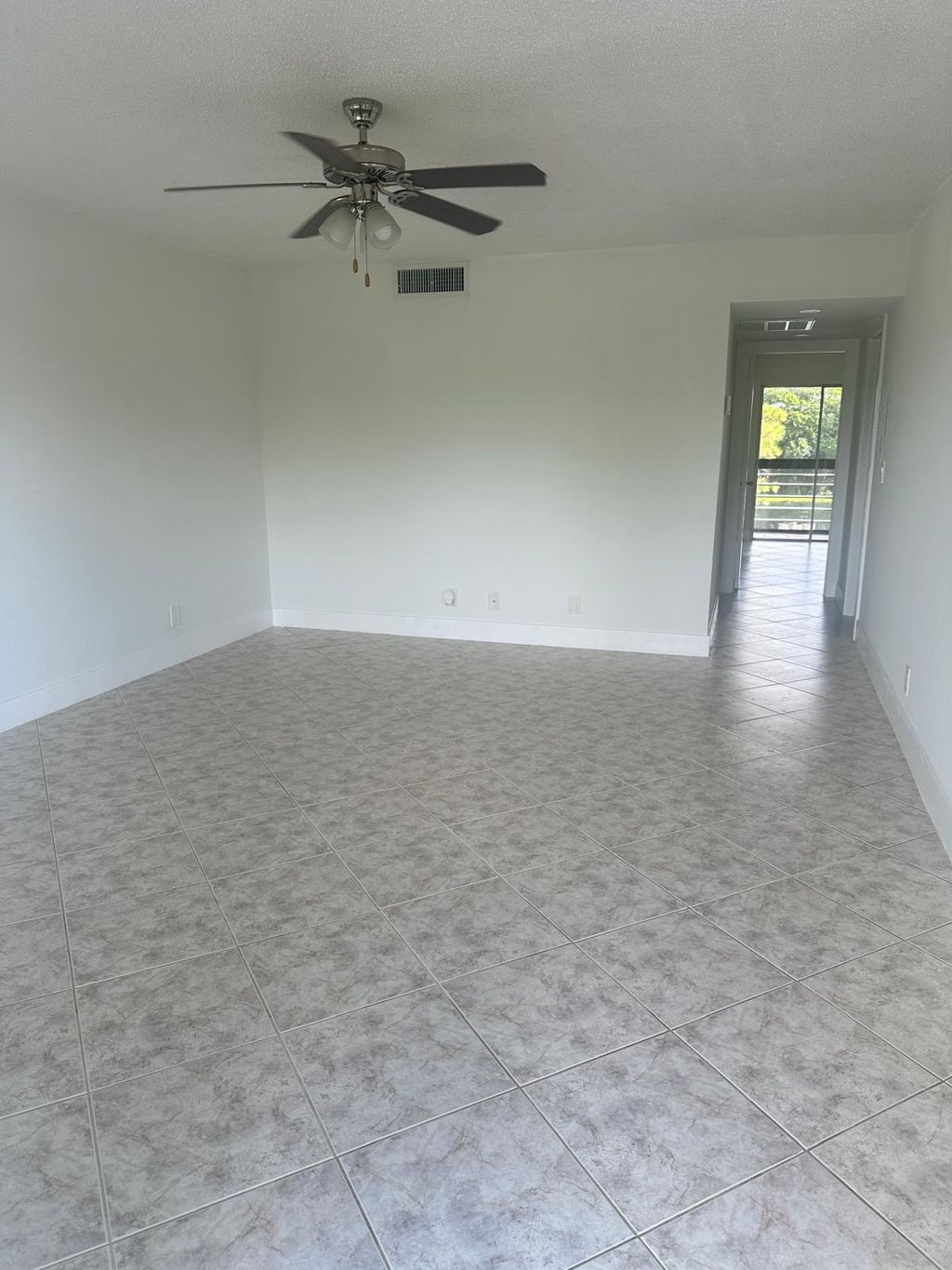 Photo of 2100 Springdale Boulevard, Palm Springs, FL 33461 (MLS # B26015443)