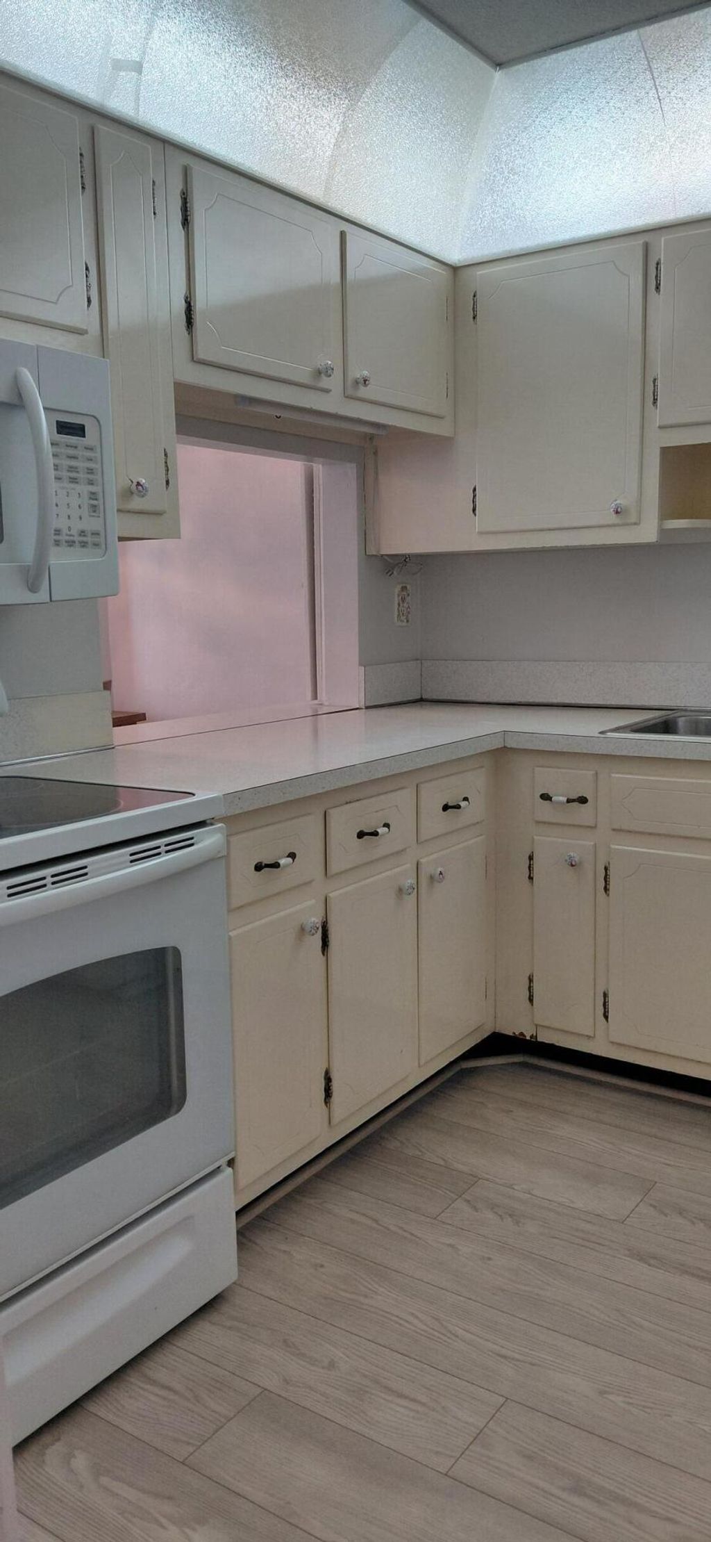 Photo of 2616 Garden Drive N #303, Lake Worth Beach, FL 33461 (MLS # B26010461)