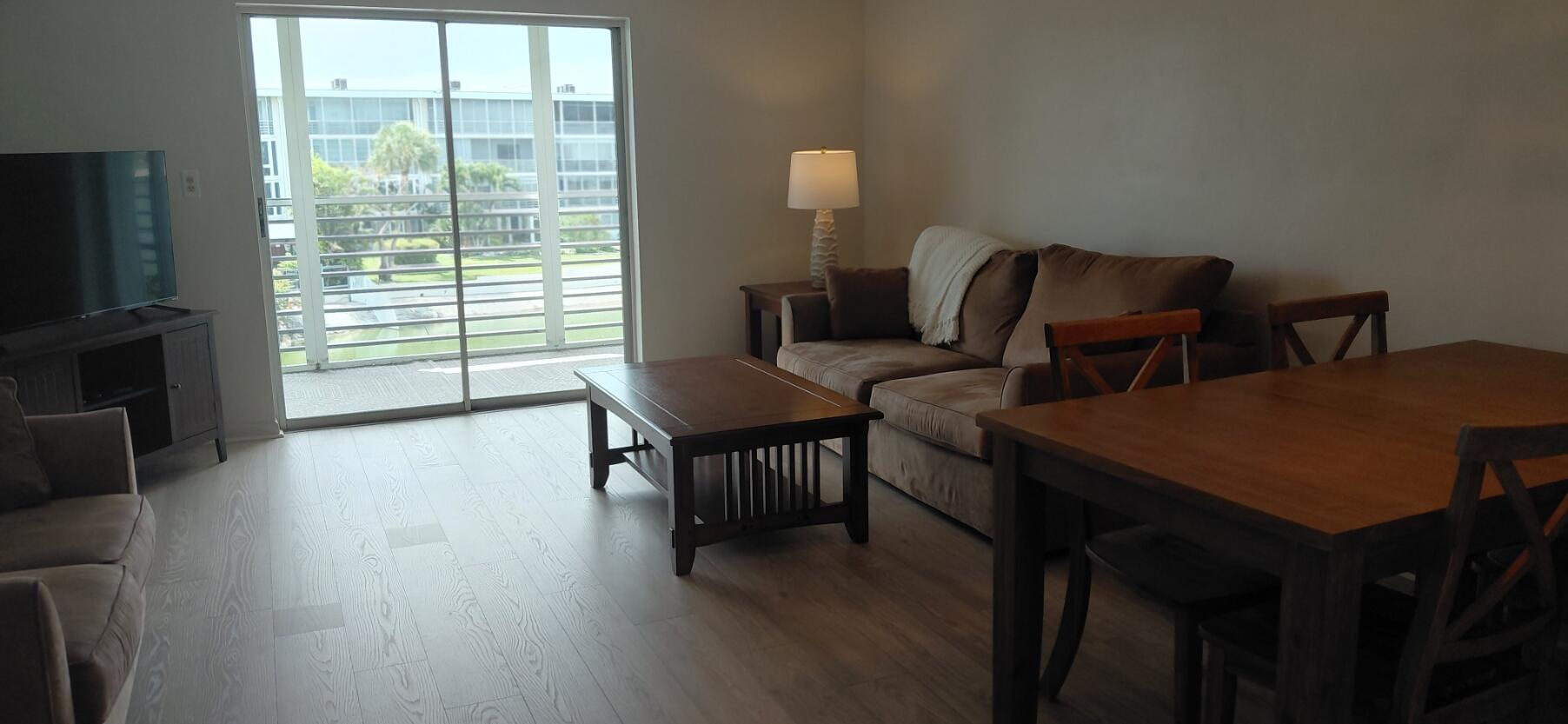 LAKE CLARKE GARDENS CONDO 9 - Residential