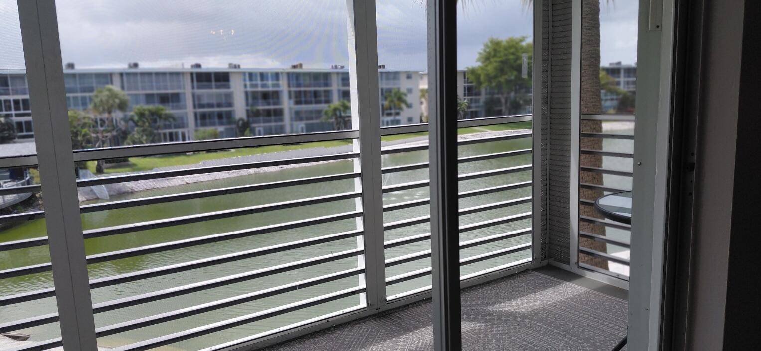 LAKE CLARKE GARDENS CONDO 9 - Residential