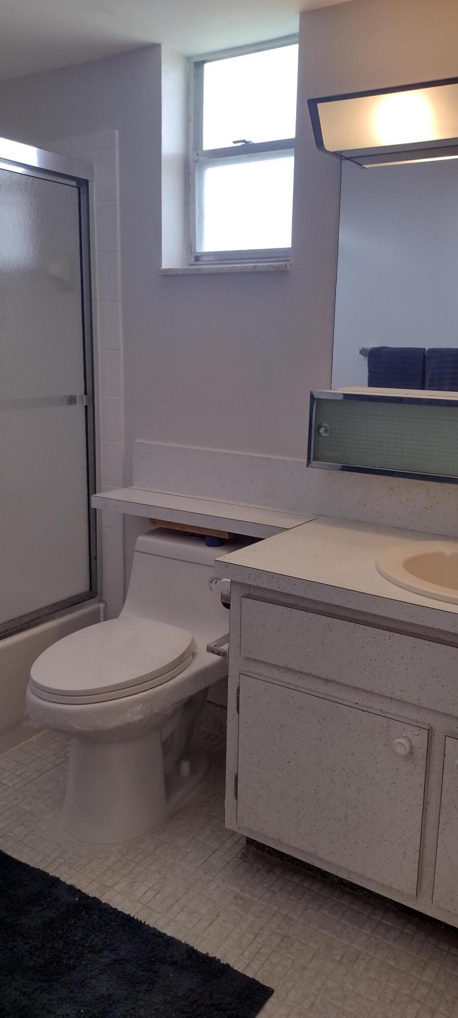 LAKE CLARKE GARDENS CONDO 9 - Residential