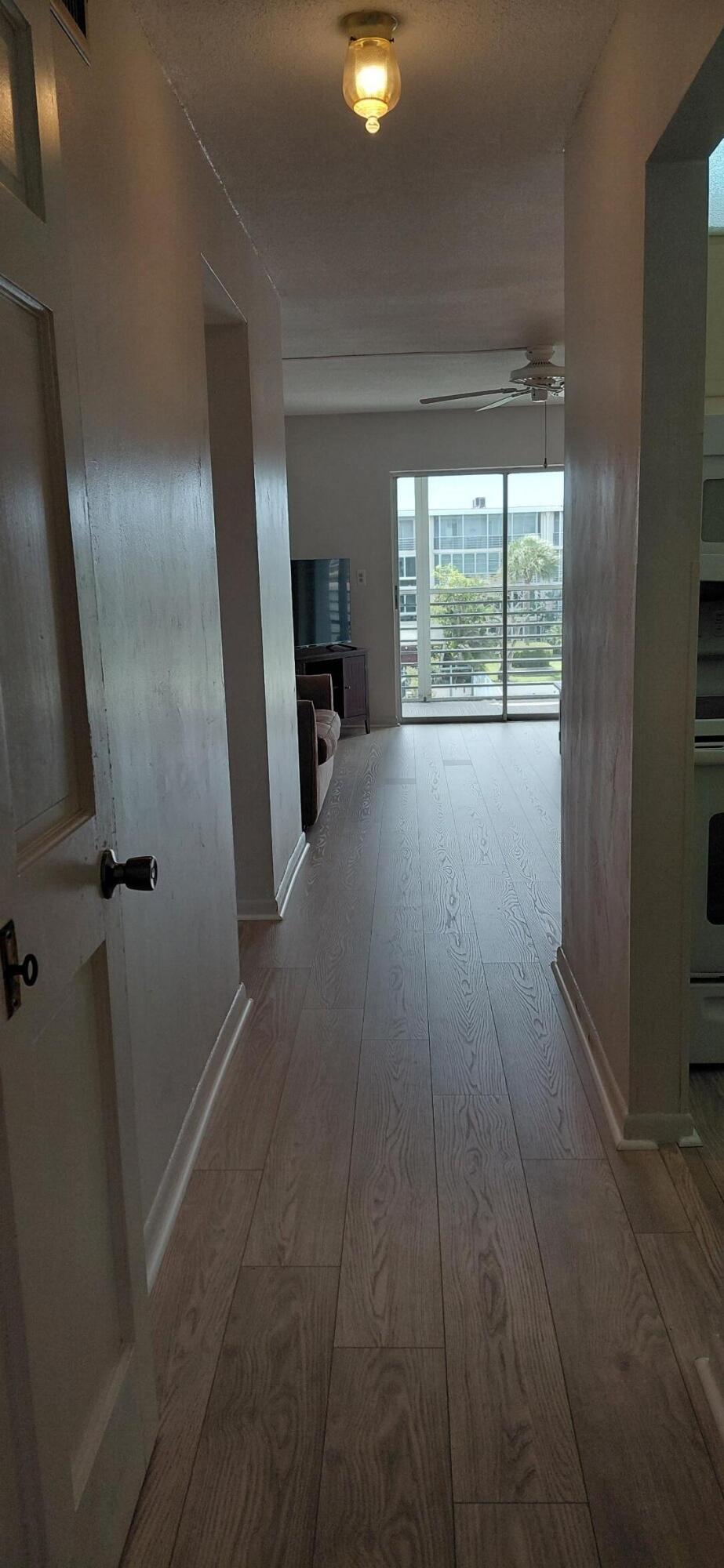 2616 Garden Drive N 303