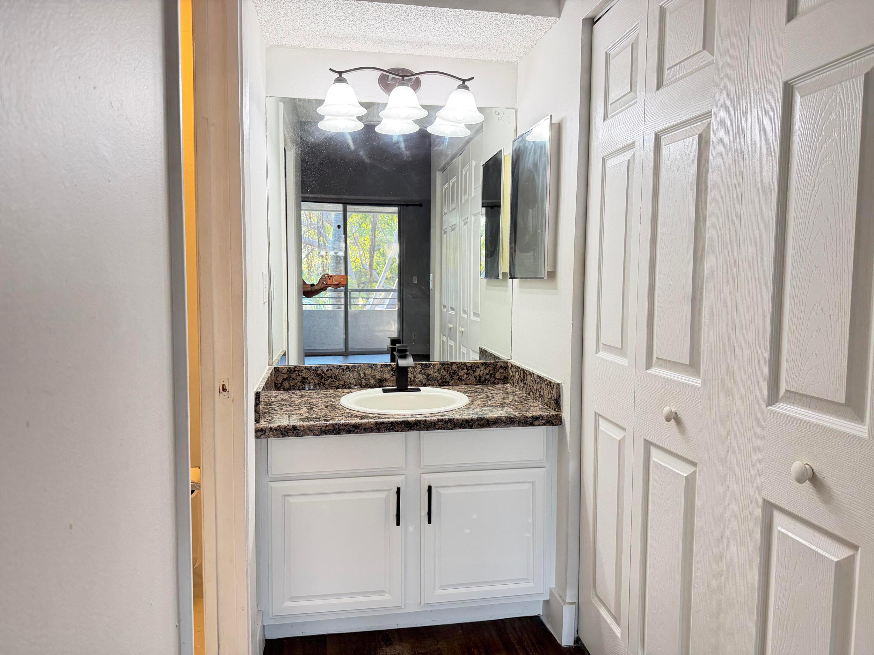 COCO PARC CONDO - Residential Lease