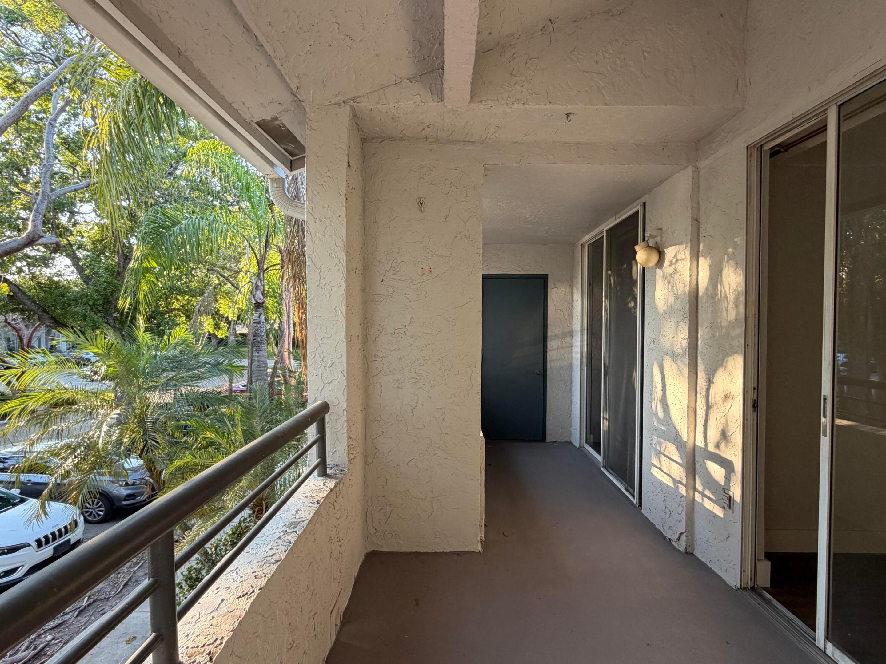 COCO PARC CONDO - Residential Lease