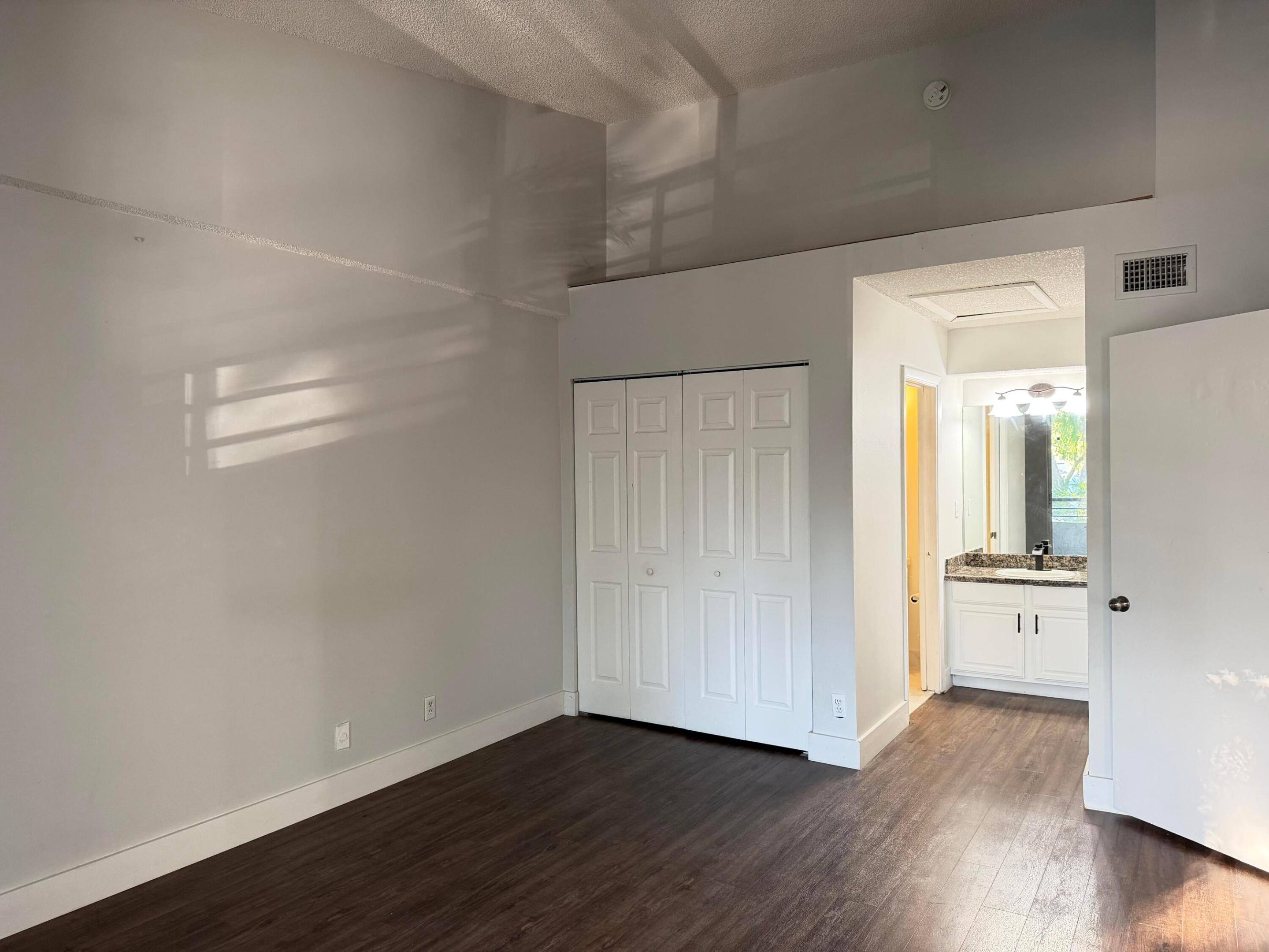 COCO PARC CONDO - Residential Lease