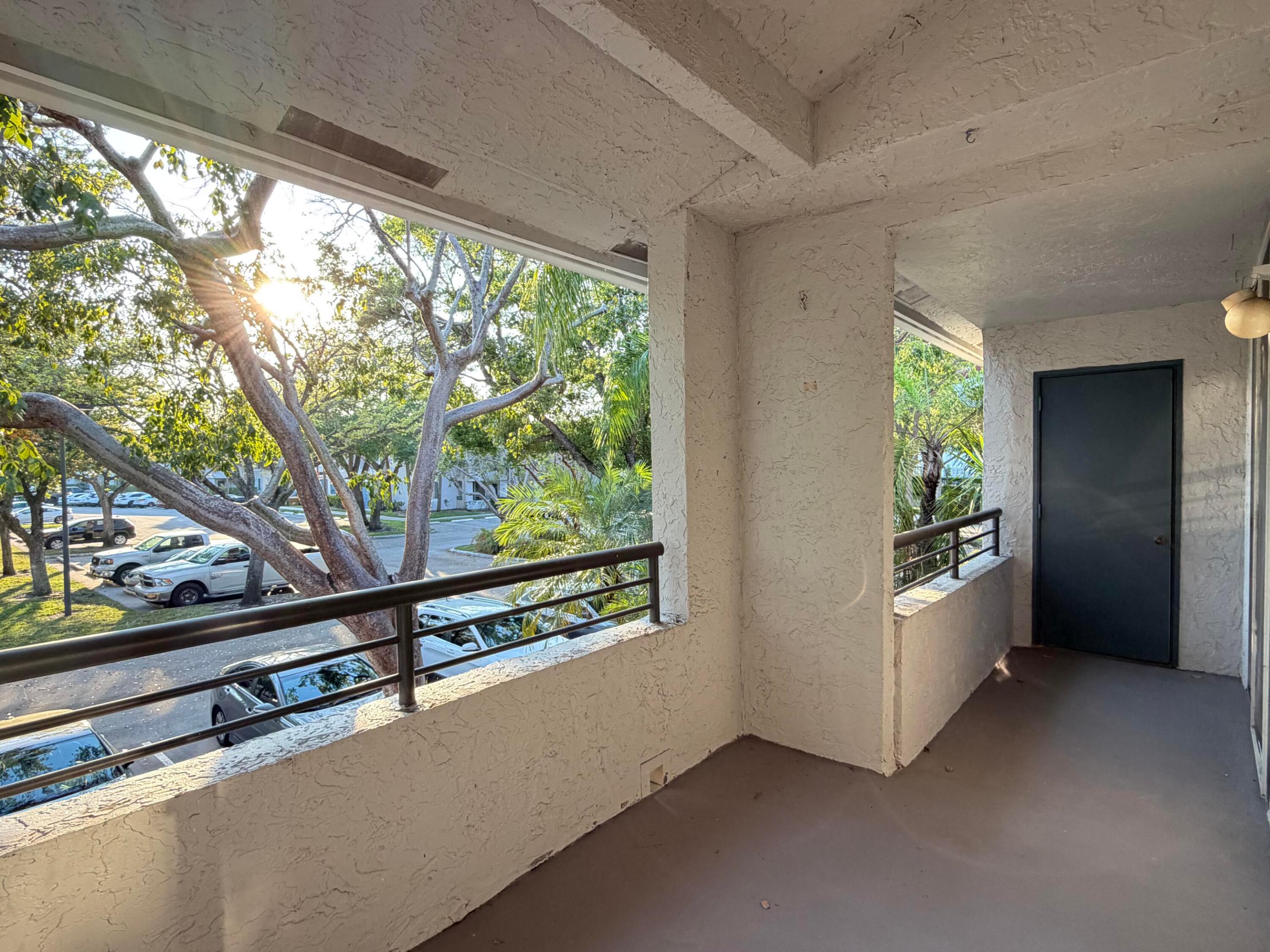 COCO PARC CONDO - Residential Lease