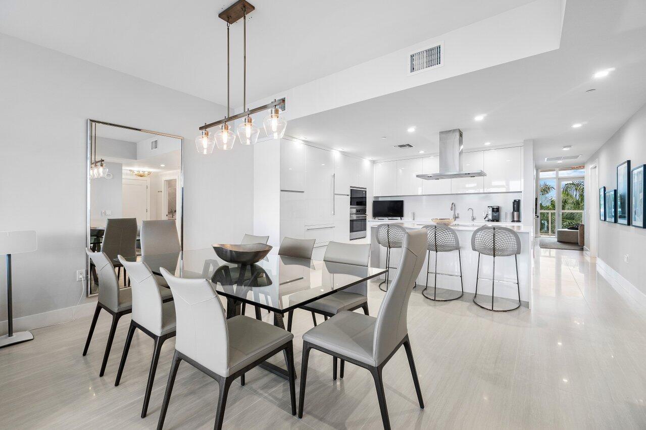 AKOYA BOCA WEST - Residential