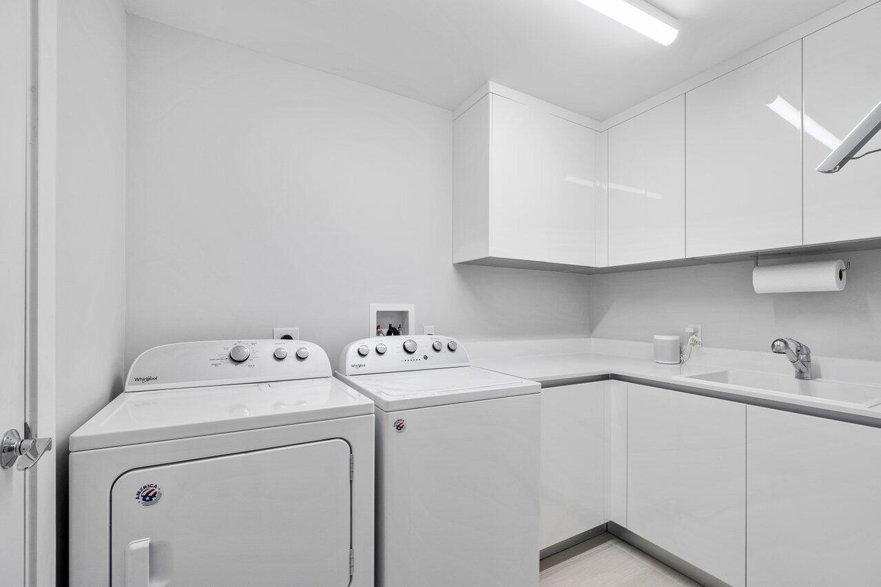 AKOYA BOCA WEST - Residential