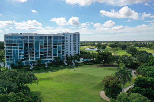 AKOYA BOCA WEST - Residential