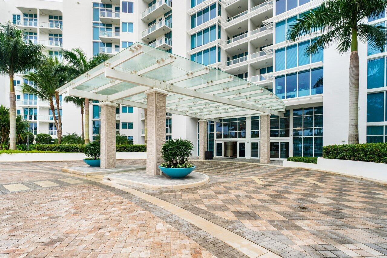 AKOYA BOCA WEST - Residential